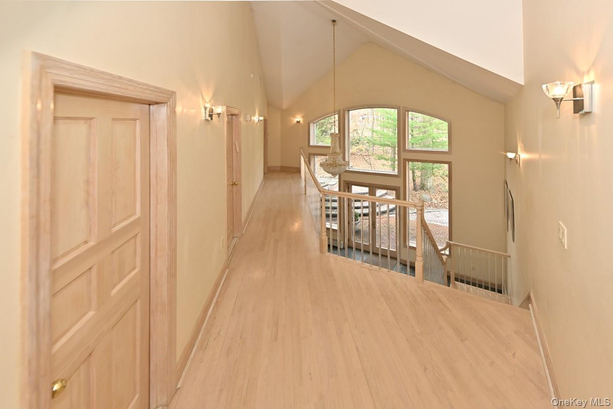 27 Sky Meadow Road, Suffern, NY 10901