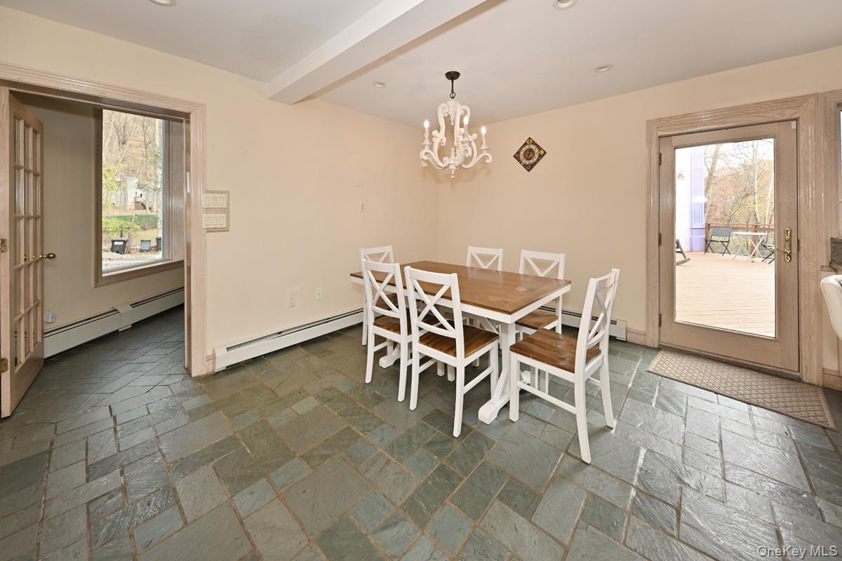 27 Sky Meadow Road, Suffern, NY 10901