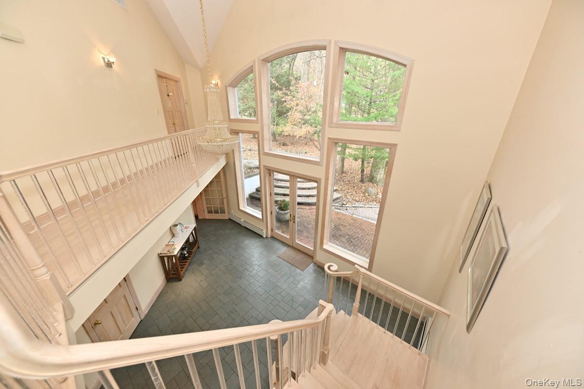 27 Sky Meadow Road, Suffern, NY 10901