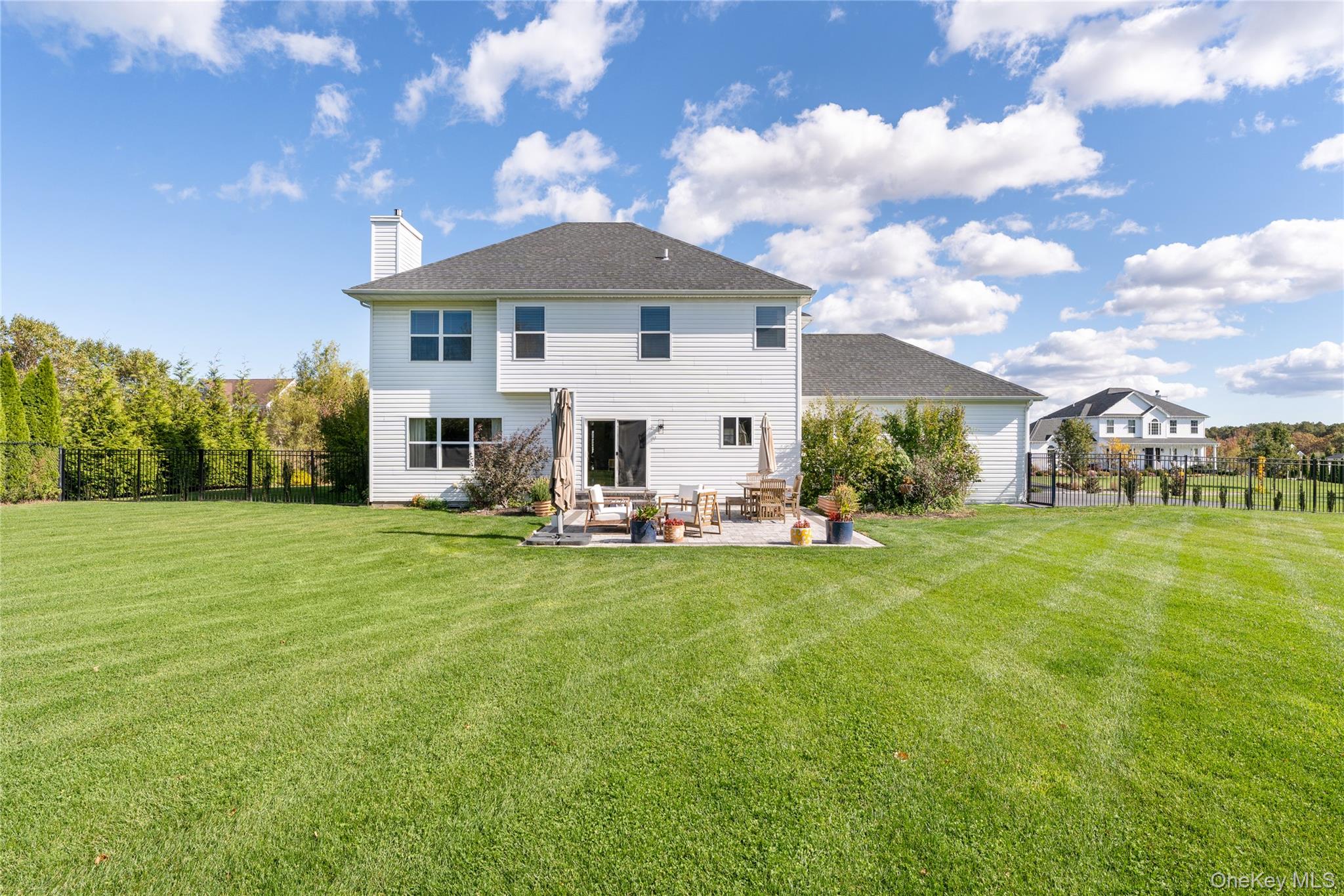 108 Calverton Court, Wading River, NY 11792