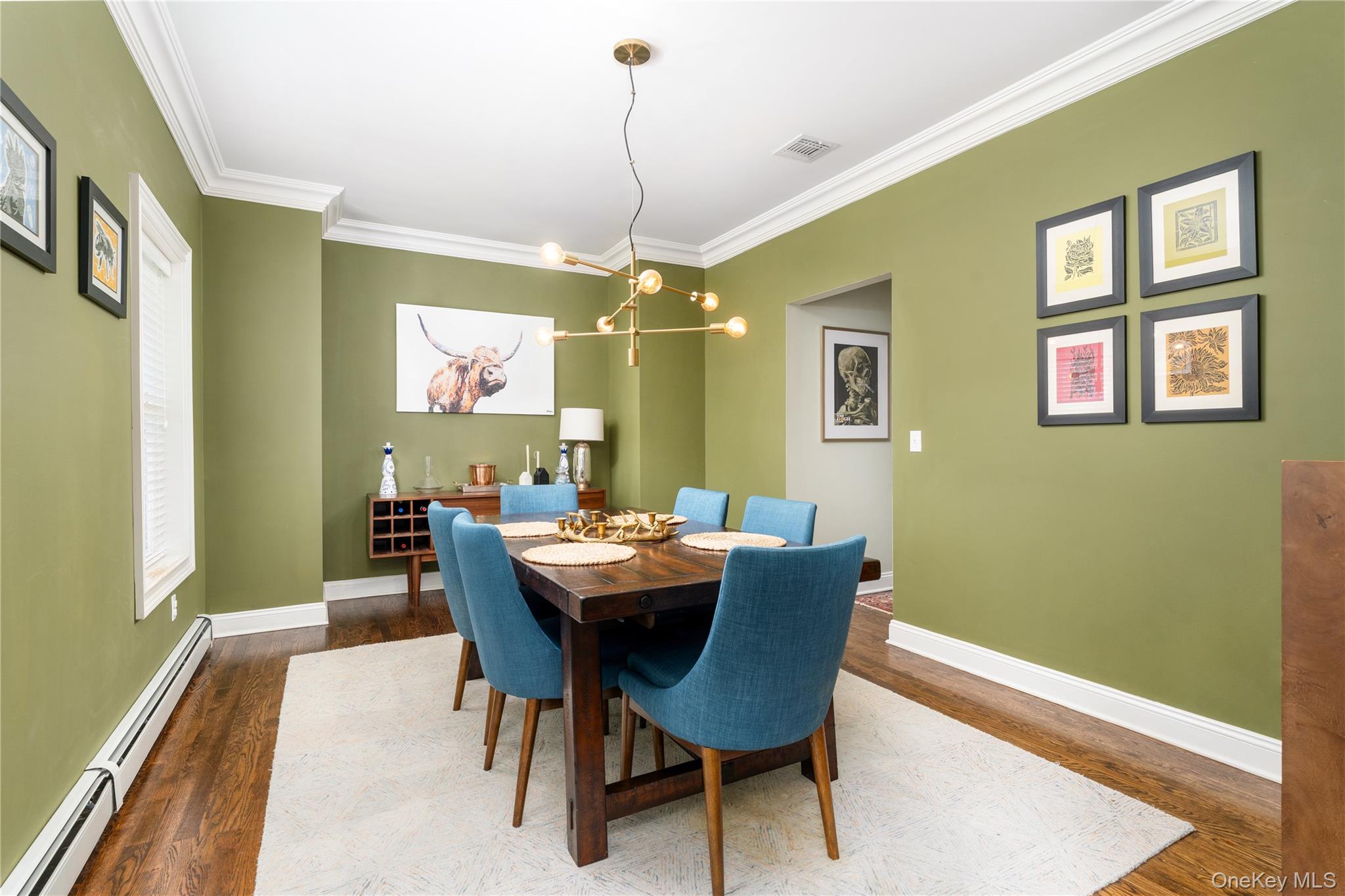 108 Calverton Court, Wading River, NY 11792