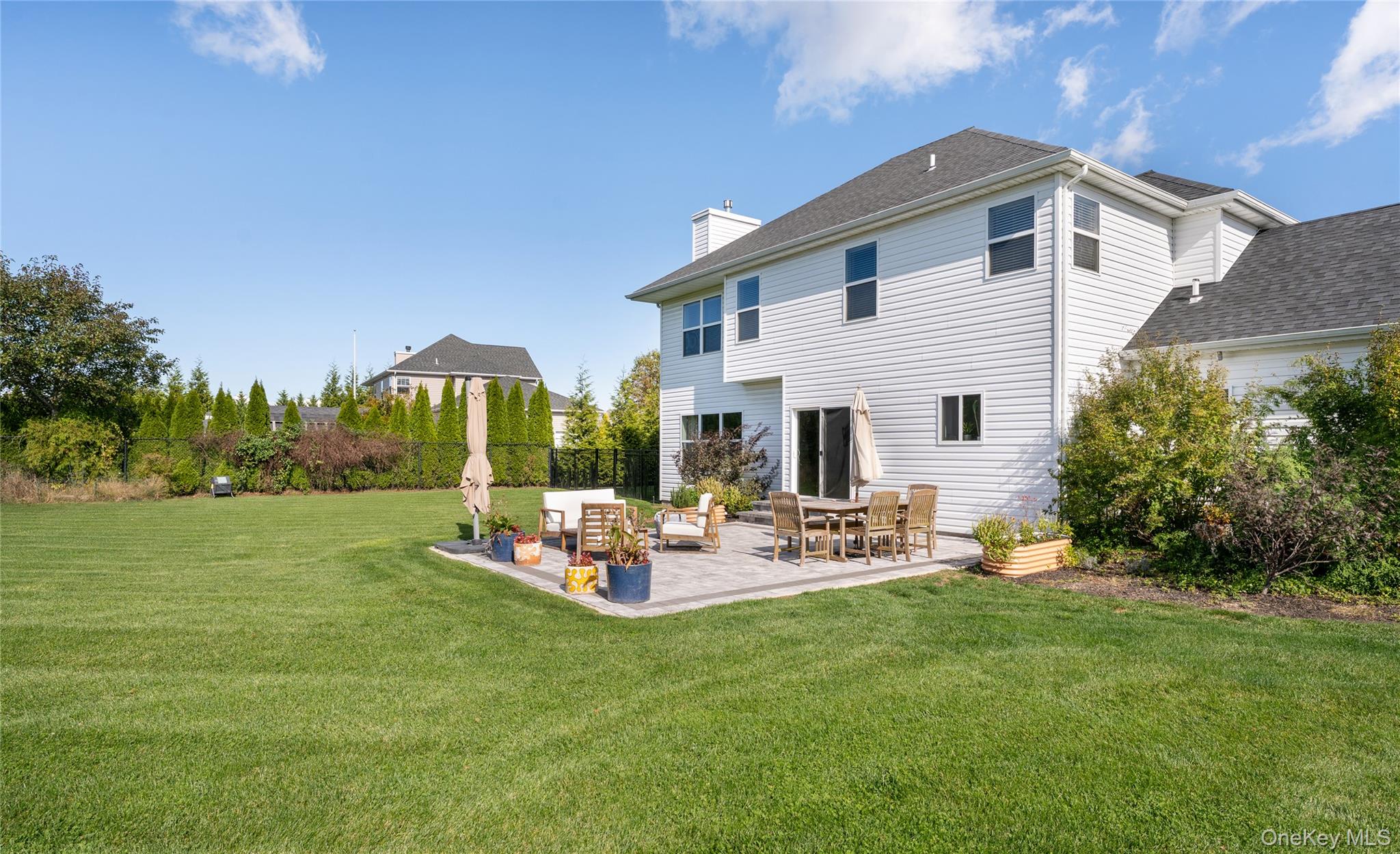 108 Calverton Court, Wading River, NY 11792