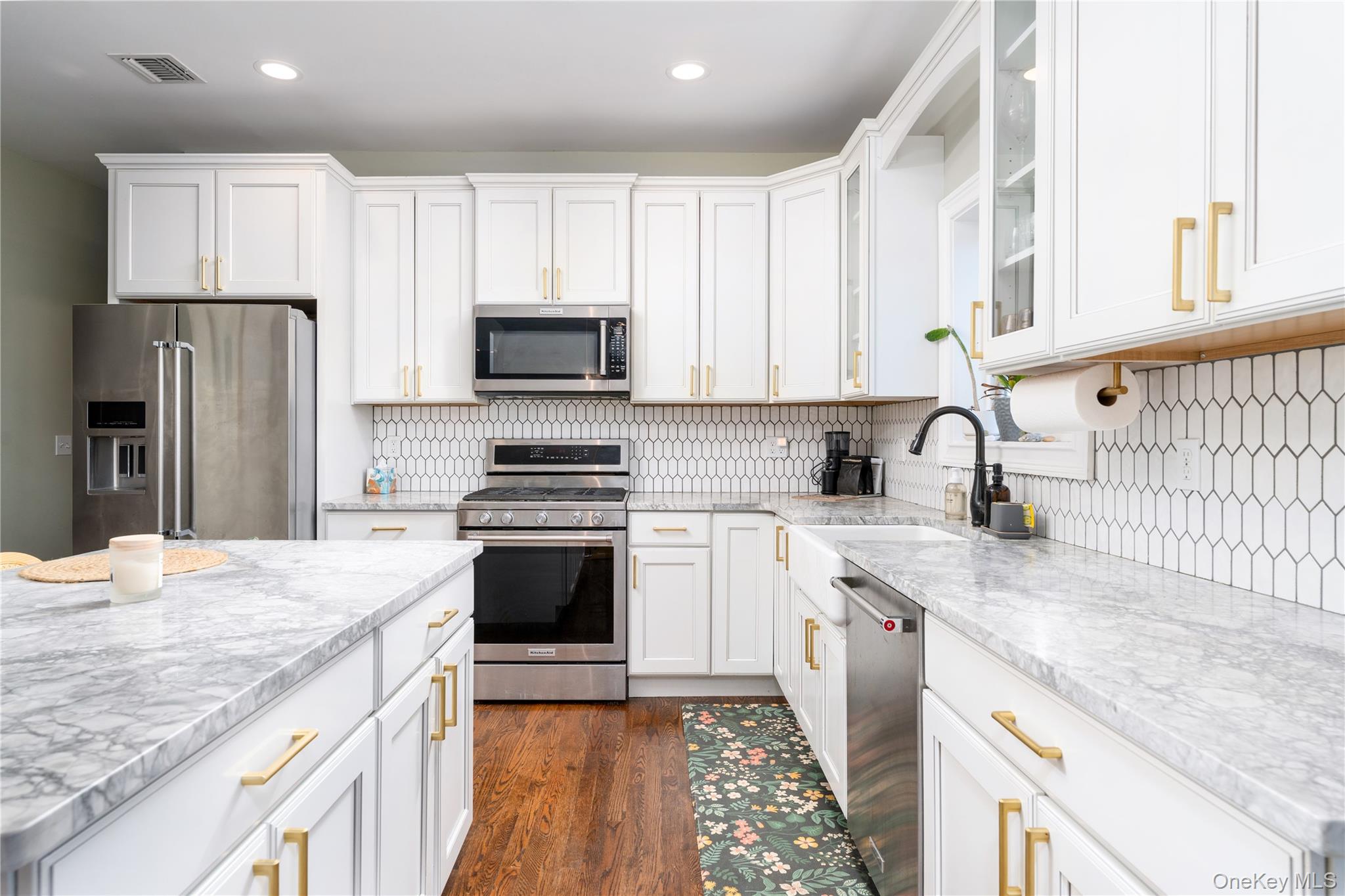 108 Calverton Court, Wading River, NY 11792