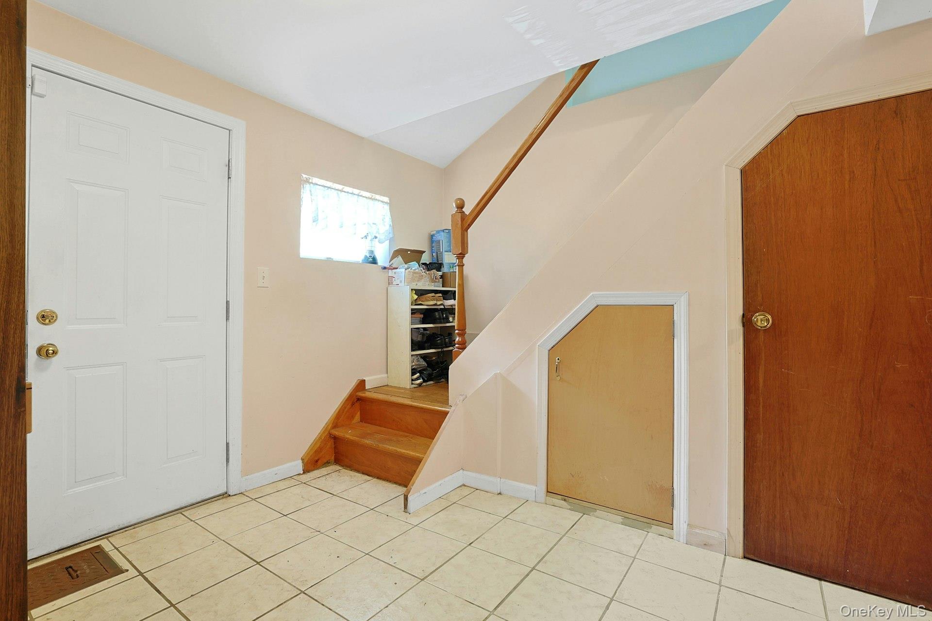 49 Nanny Hagen Road, Thornwood, NY 10594