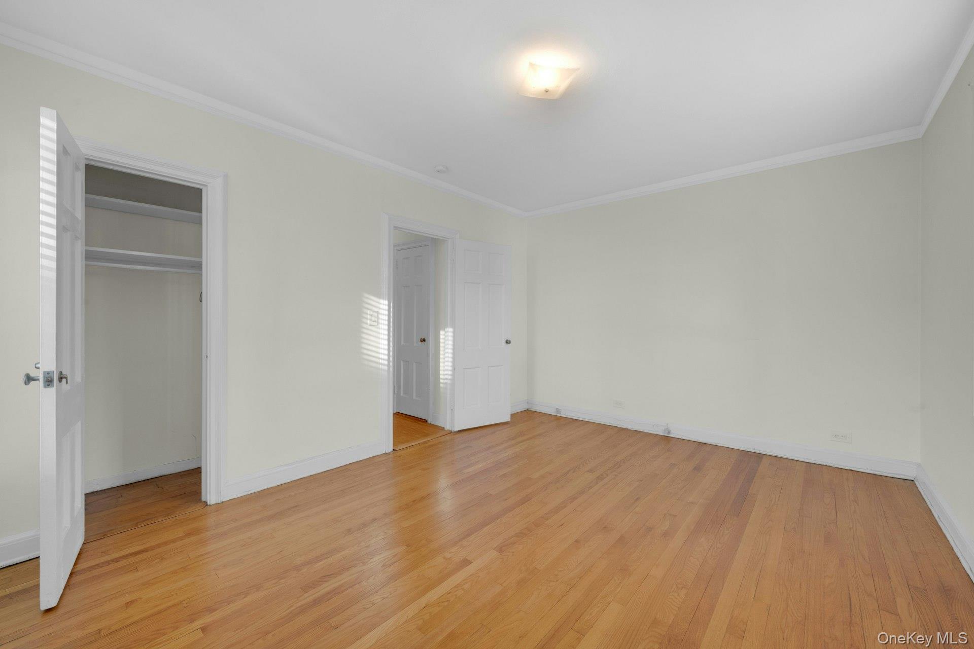 5 Midland Gardens # 3M, Bronxville, NY 10708