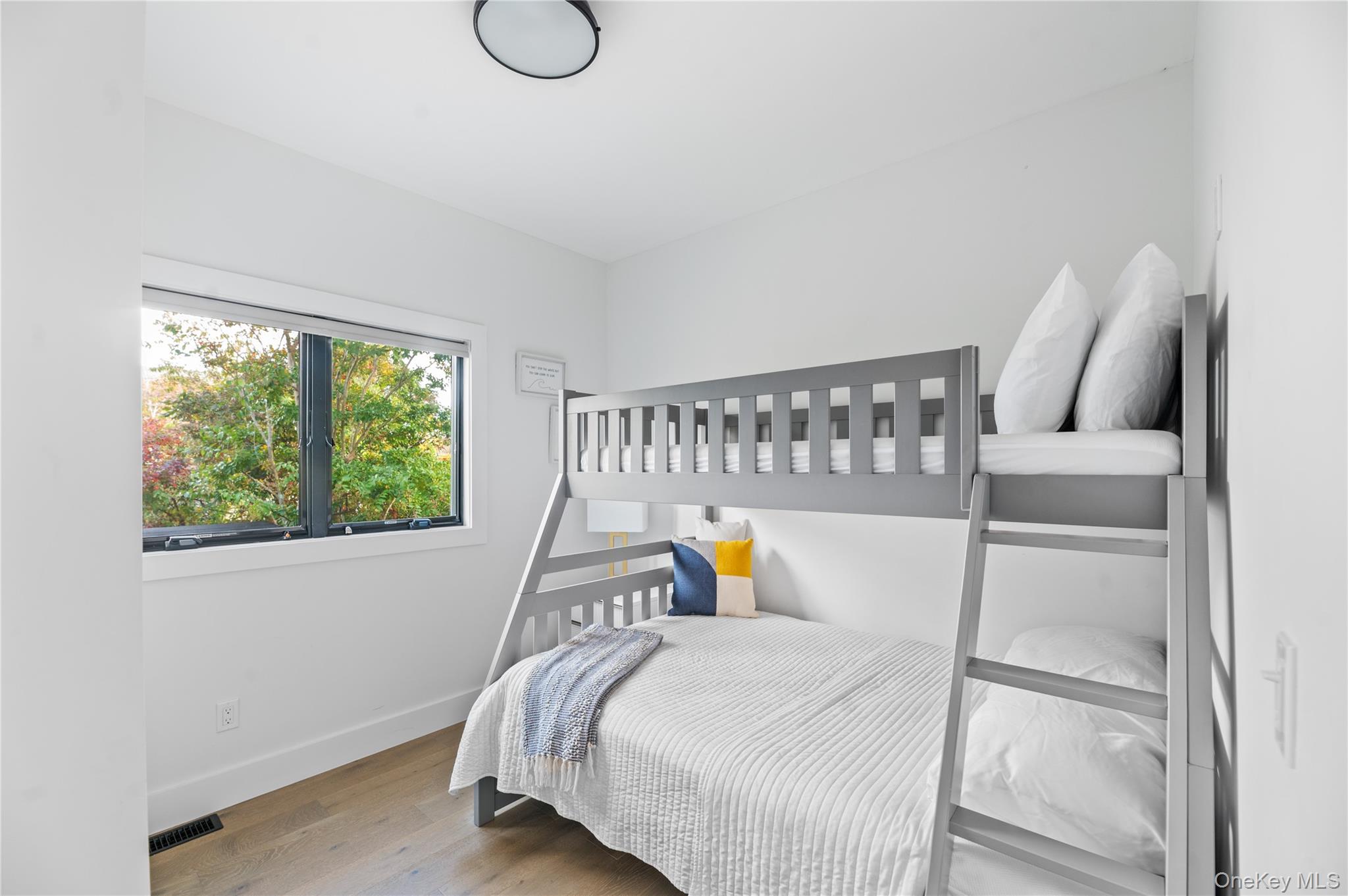 31 Atlantic Avenue, Seaview, NY 11770