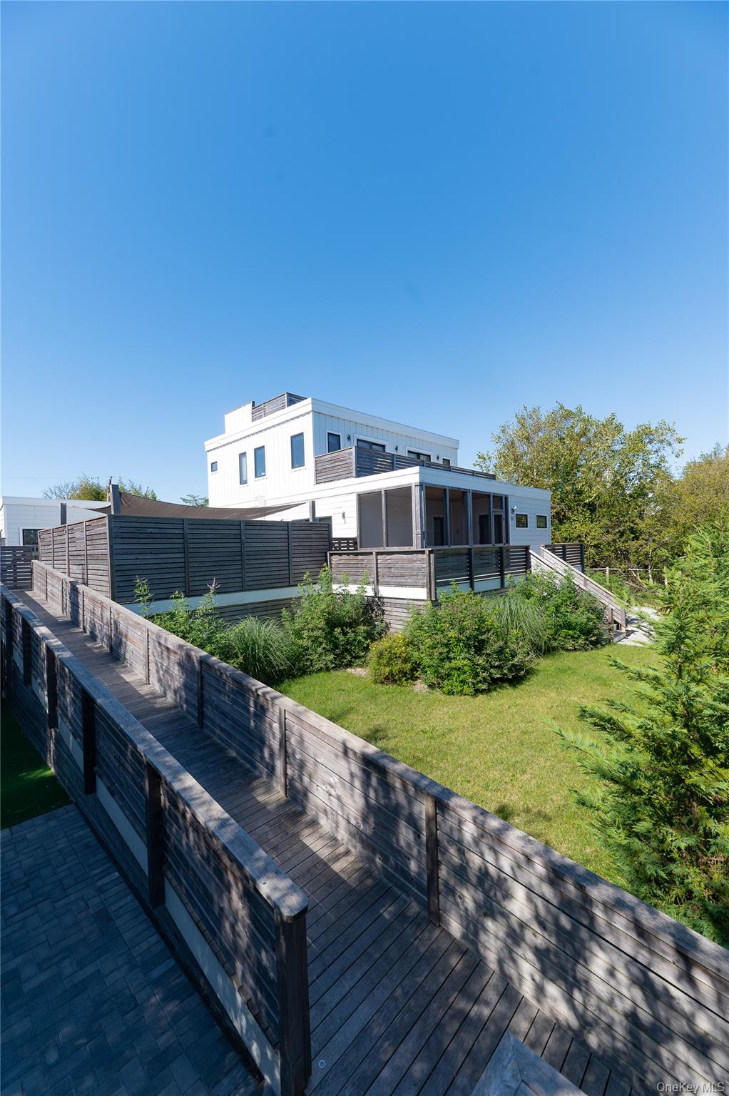 31 Atlantic Avenue, Seaview, NY 11770