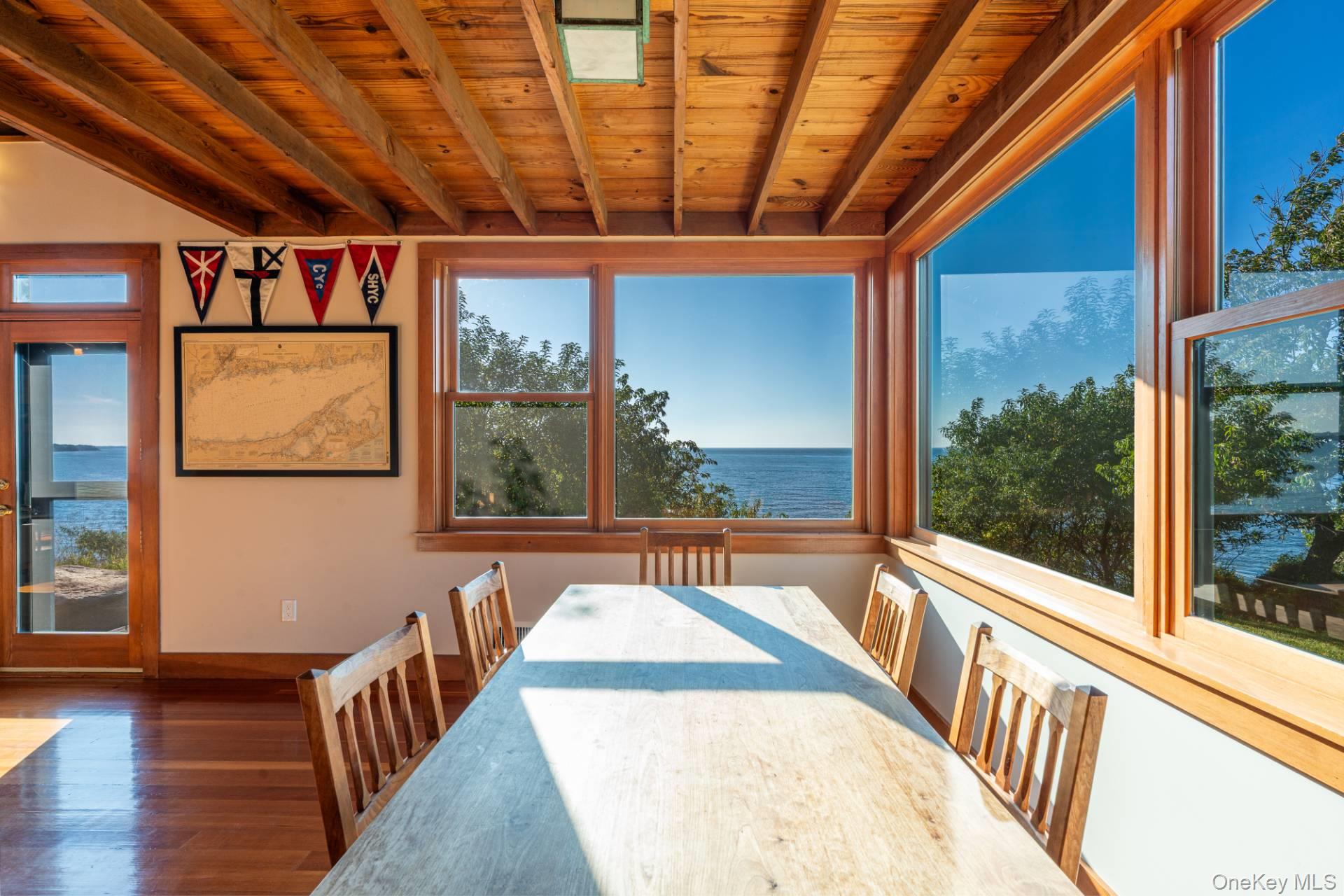 East Marion, NY 11939