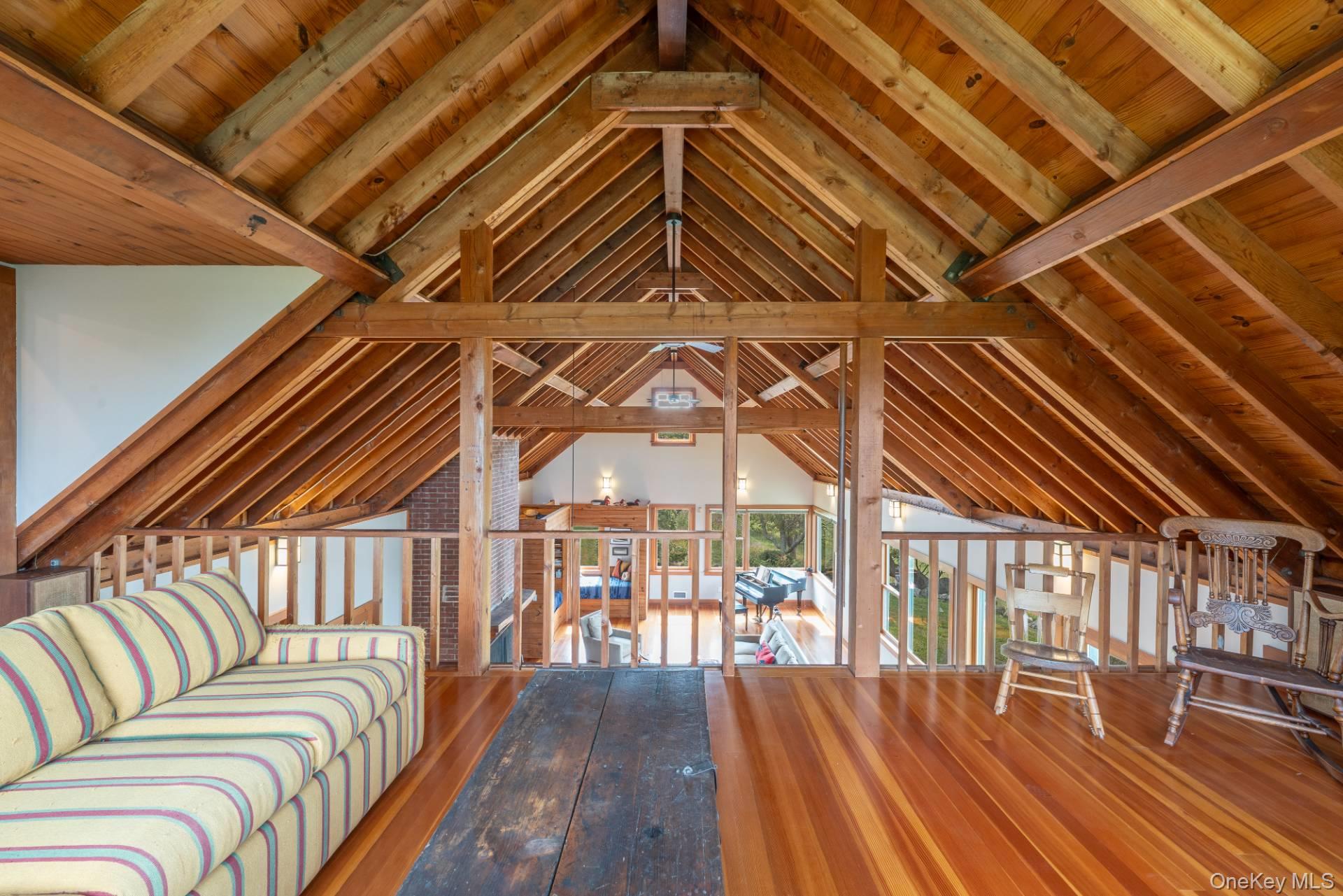 East Marion, NY 11939