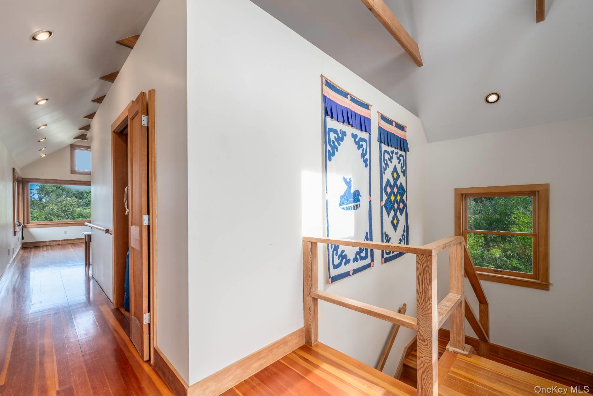 East Marion, NY 11939