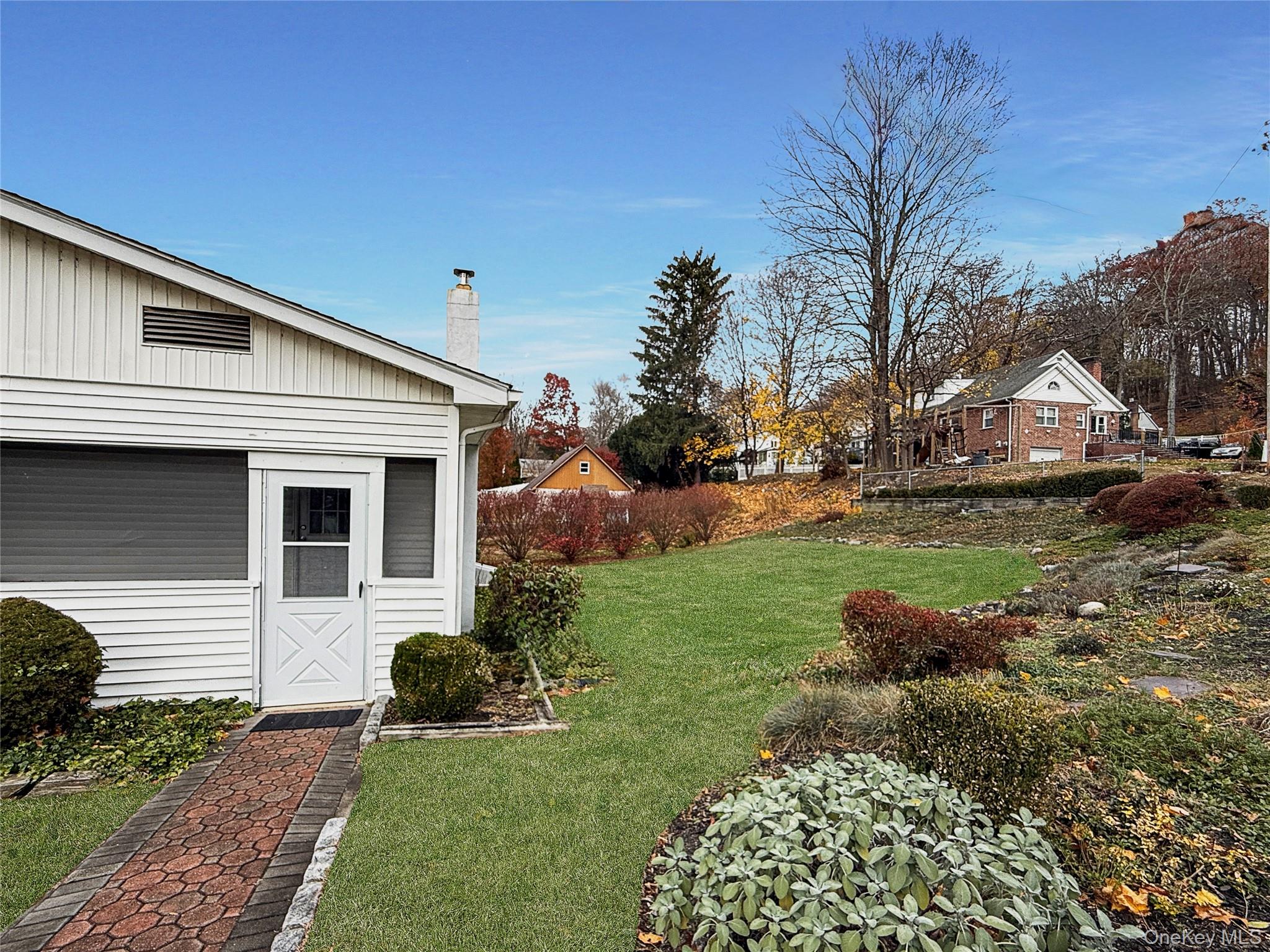 112 Putnam Road, Garrison, NY 10524