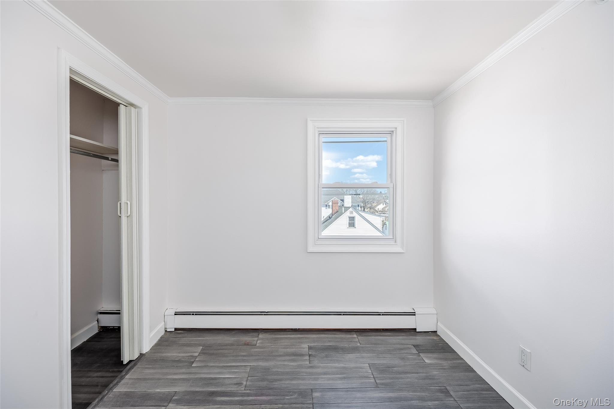 33 Dock Drive, Freeport, NY 11520