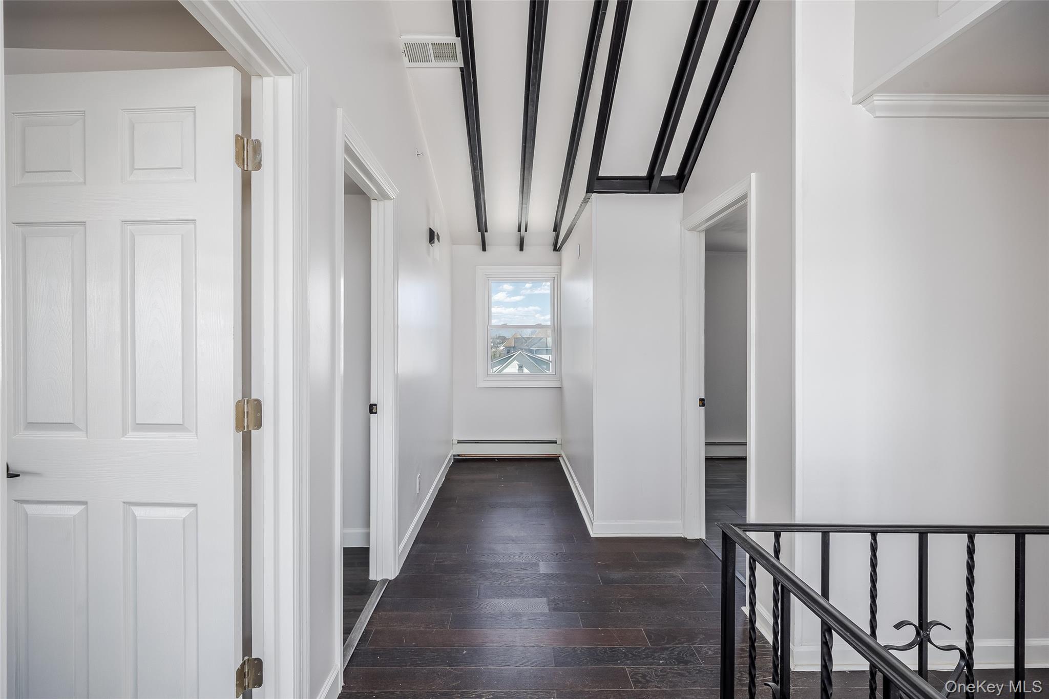 33 Dock Drive, Freeport, NY 11520