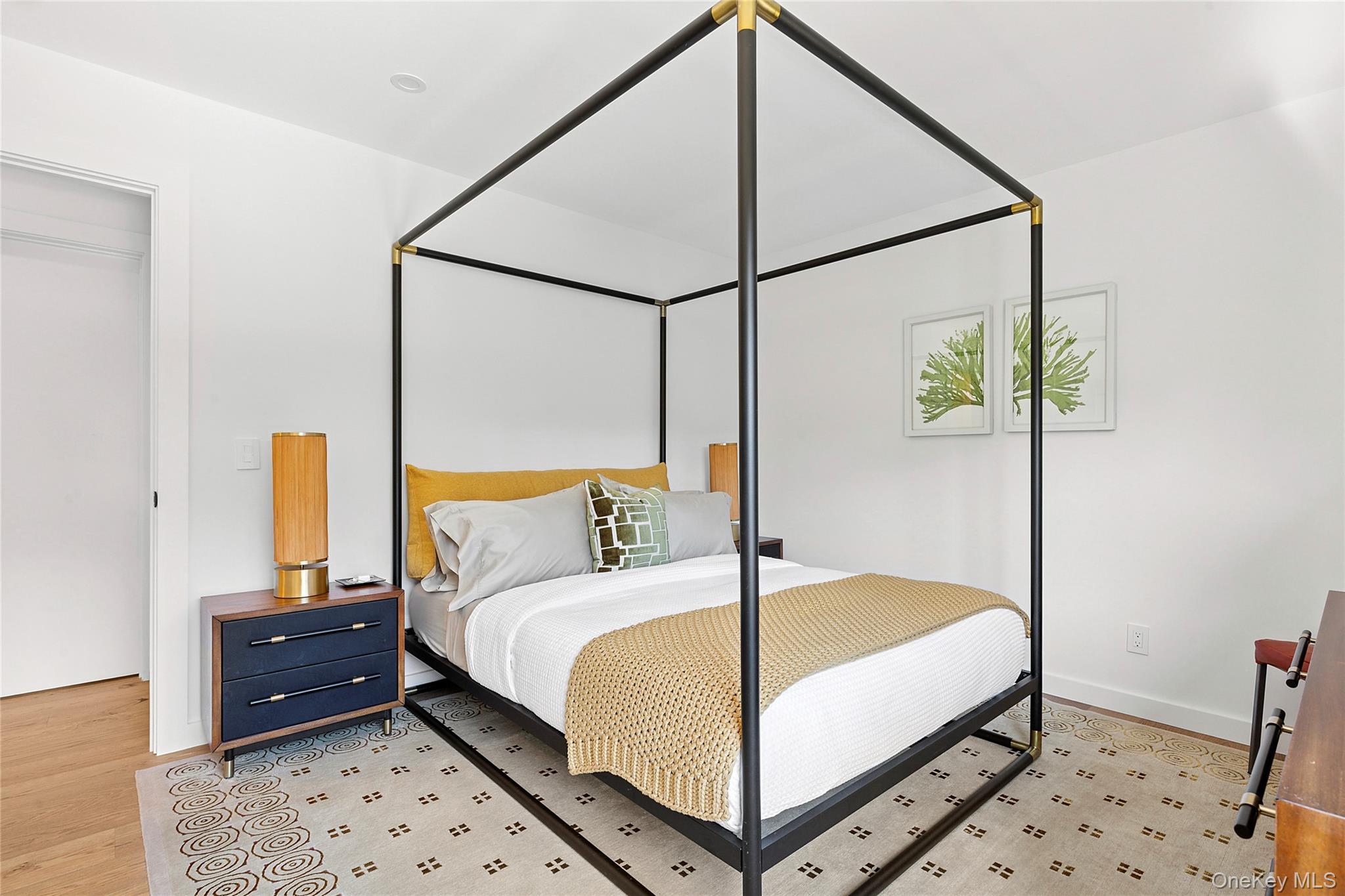 70 Whooping Hollow Road, East Hampton, NY 11937