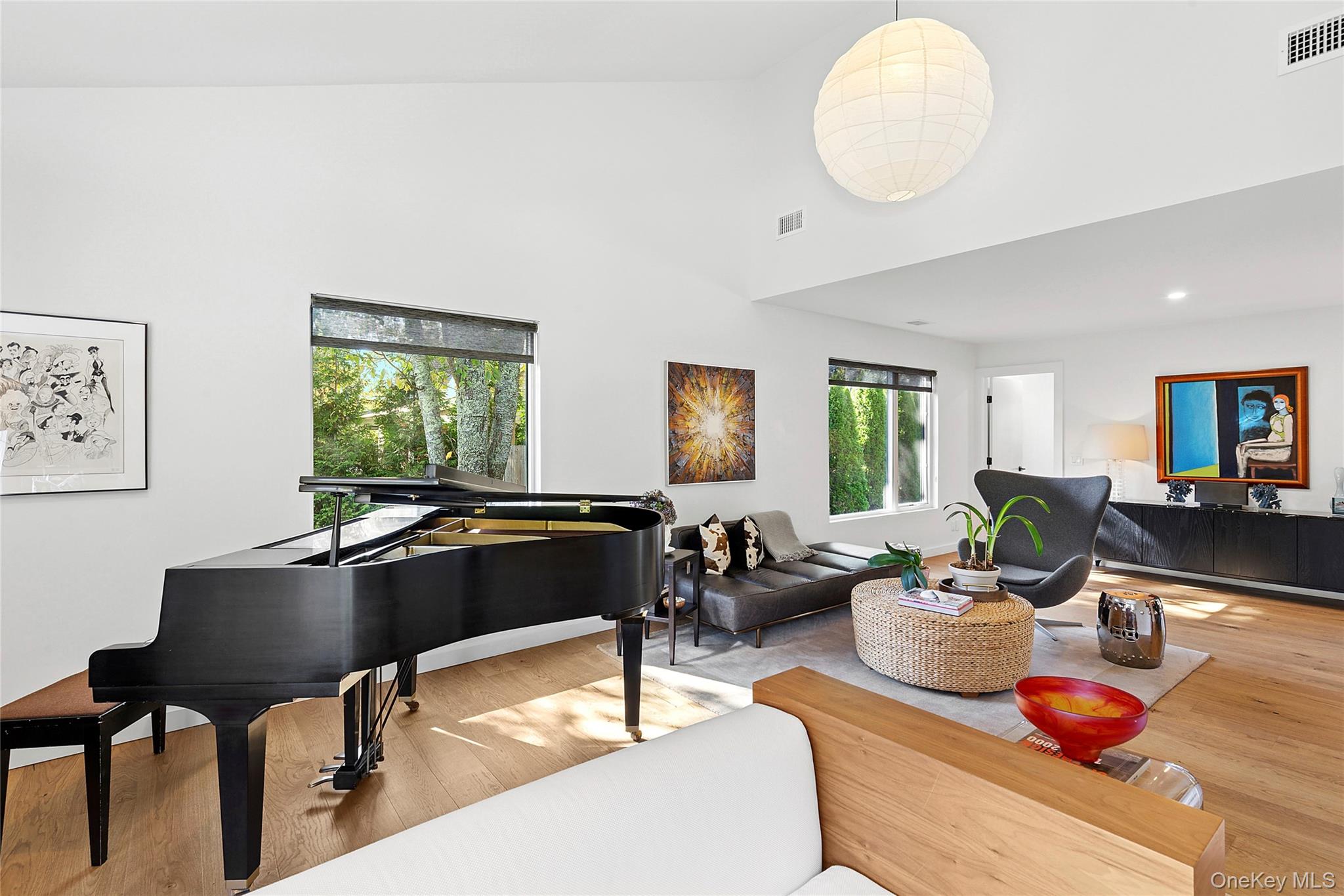 70 Whooping Hollow Road, East Hampton, NY 11937