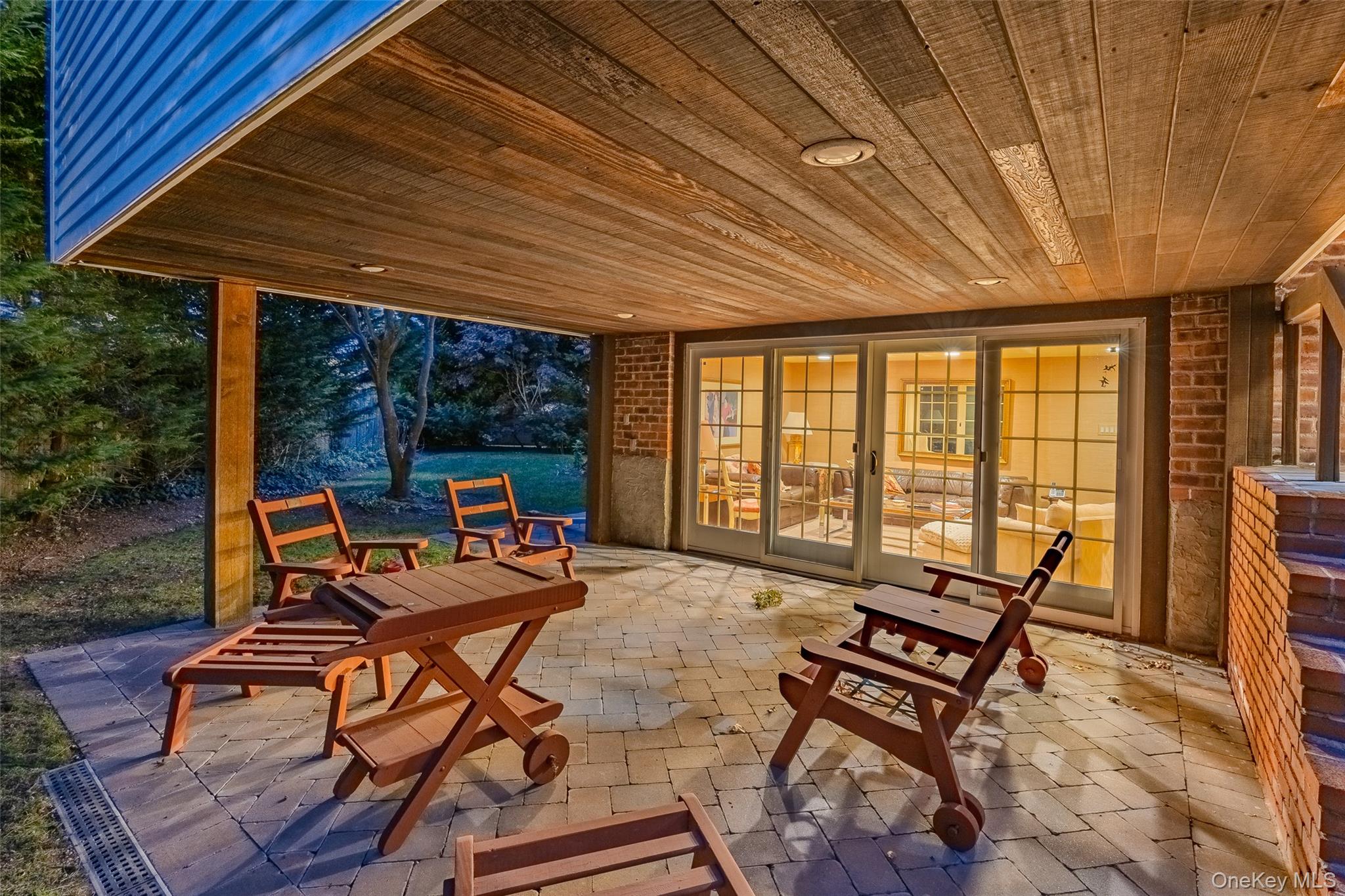 7 Judith Street, Plainview, NY 11803