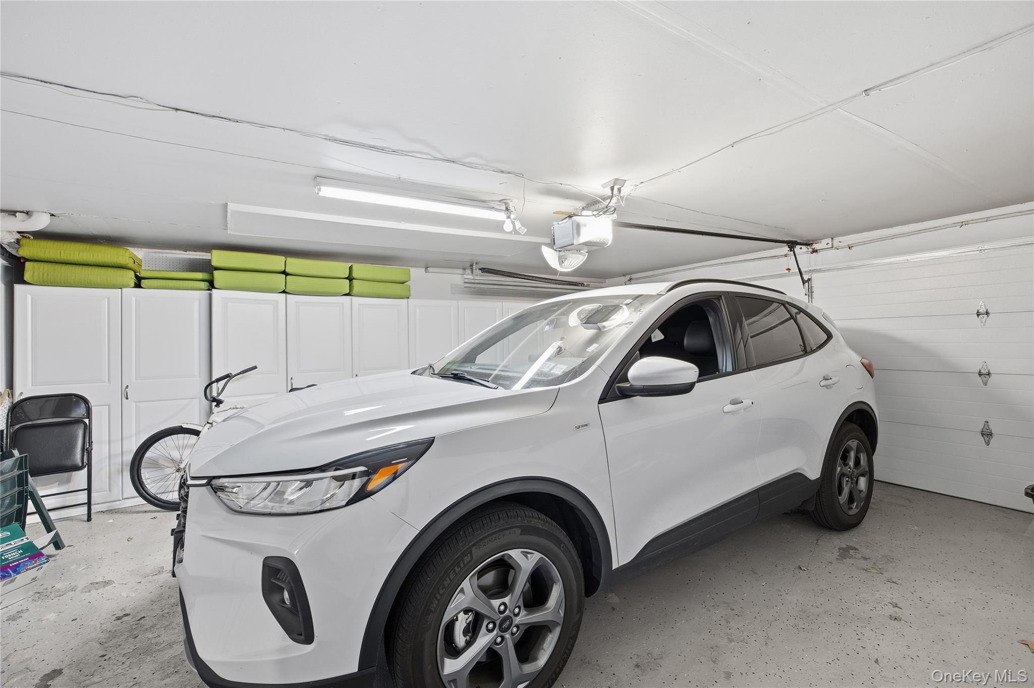 7 Judith Street, Plainview, NY 11803