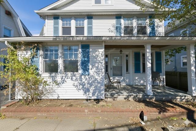 84 2nd Street # 80, Mineola, NY 11501