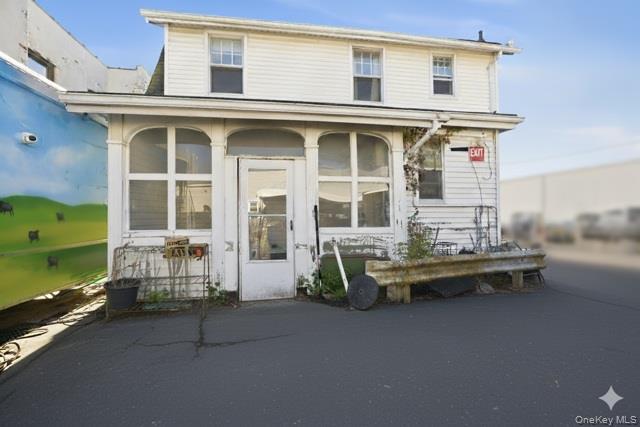 84 2nd Street # 80, Mineola, NY 11501