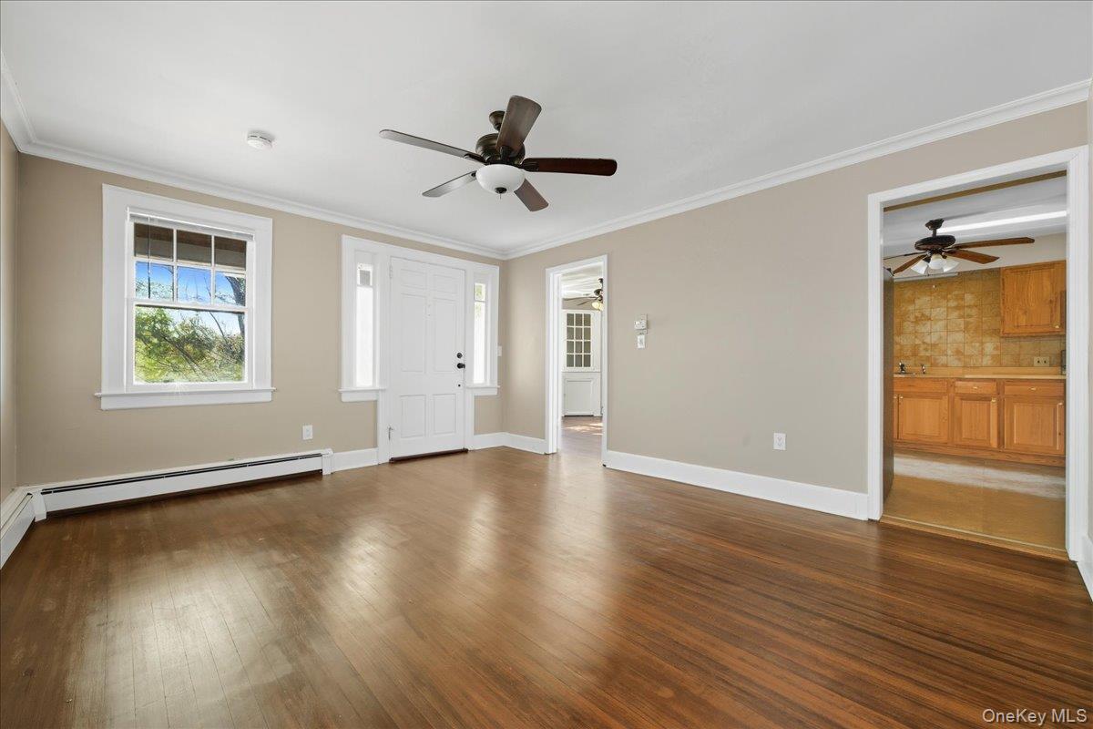 84 2nd Street # 80, Mineola, NY 11501