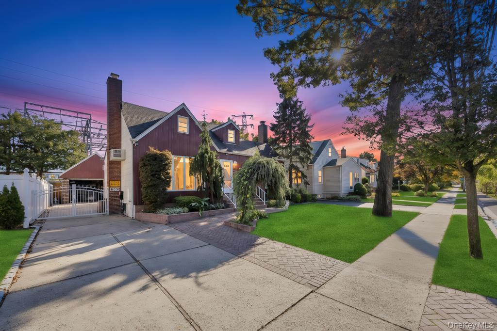 149 Foster Avenue, Valley Stream, NY 11580