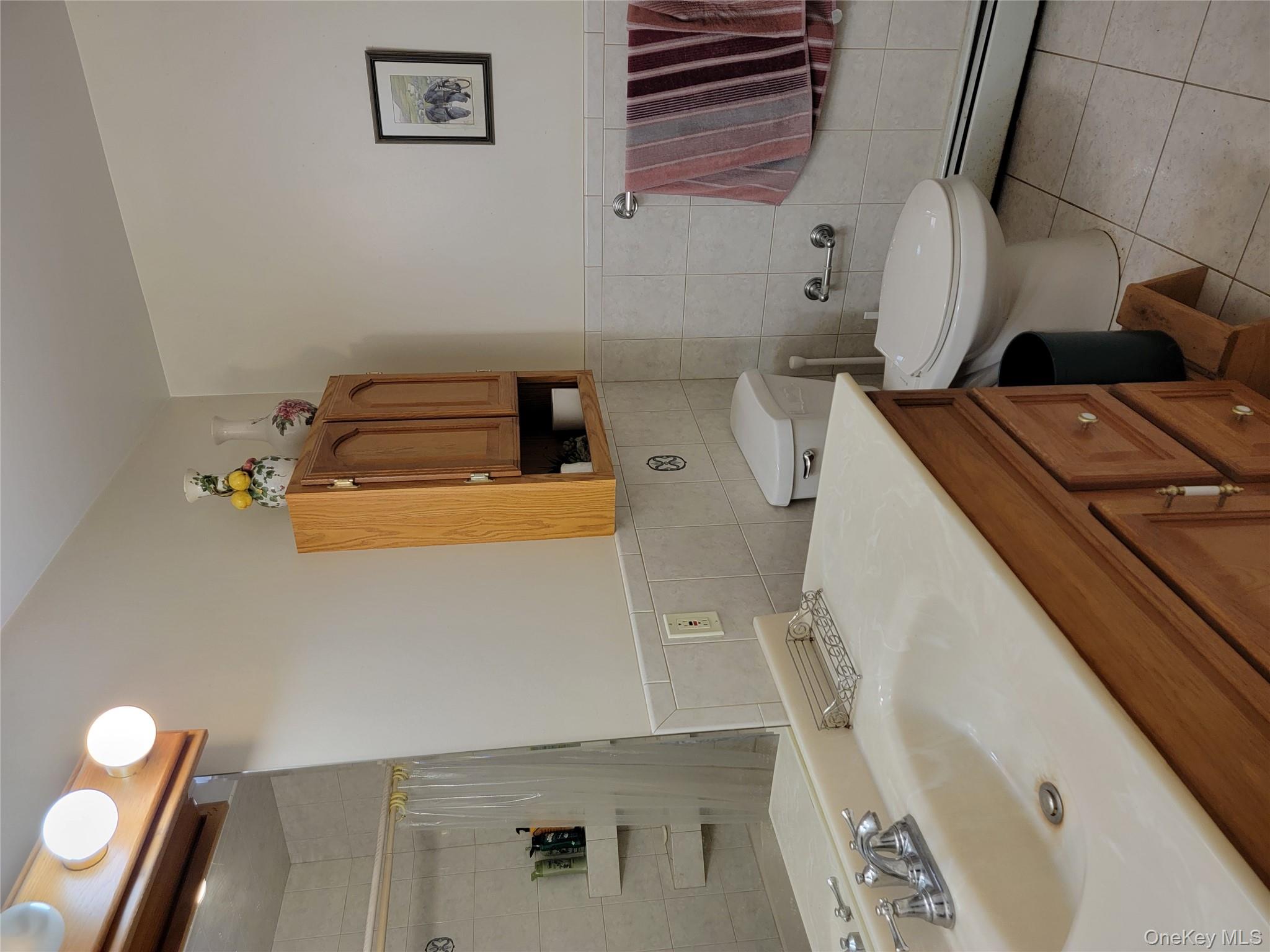 107 Oscawana Lake Road, Putnam Valley, NY 10579