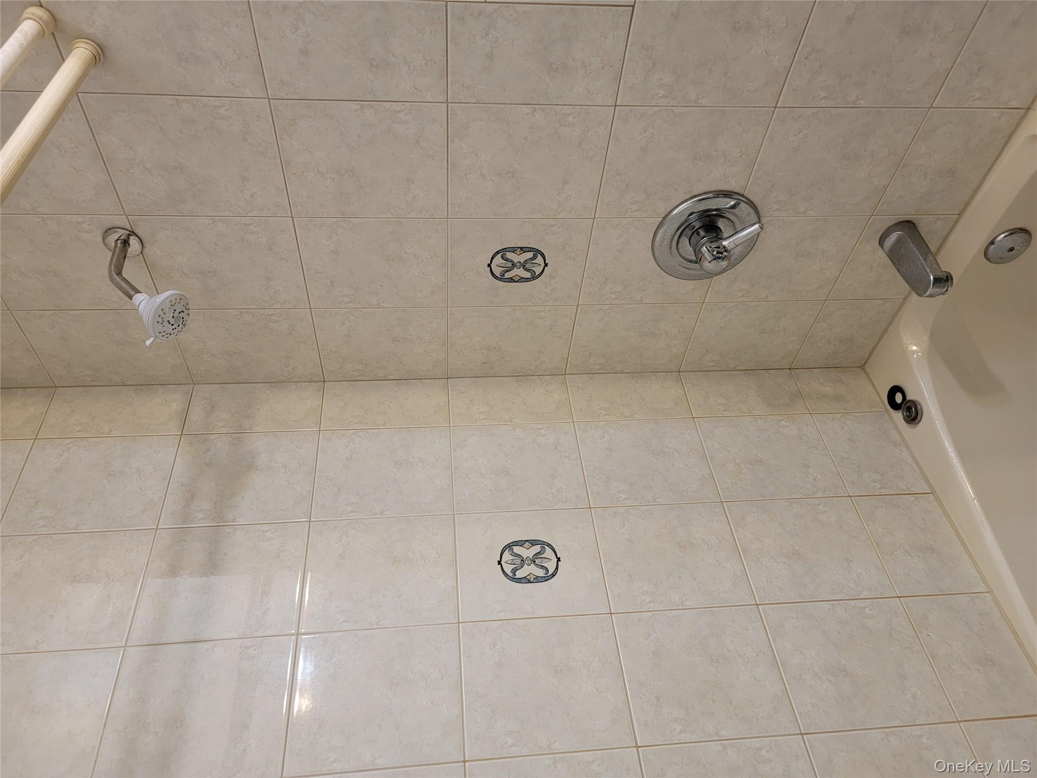 107 Oscawana Lake Road, Putnam Valley, NY 10579