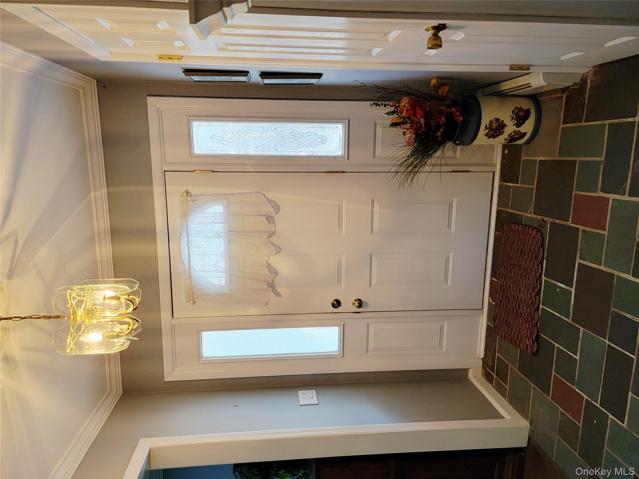 107 Oscawana Lake Road, Putnam Valley, NY 10579