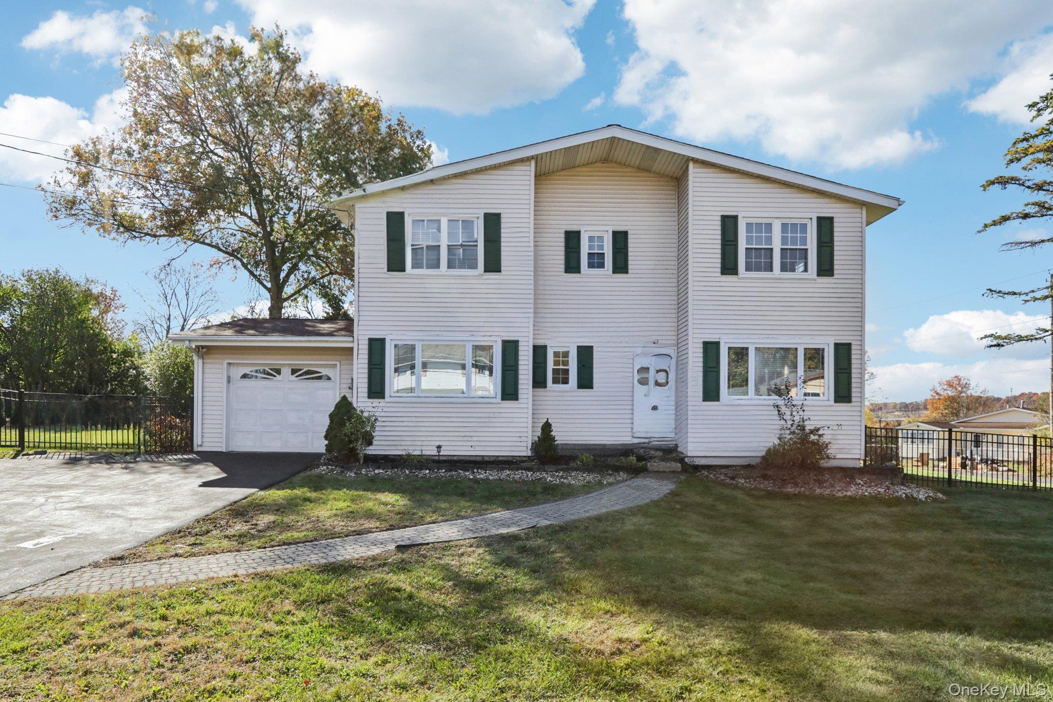 13 Wedgewood Drive, Goshen, NY 10924