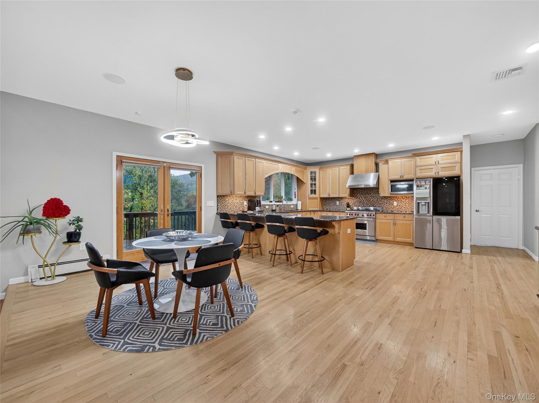 15 Beaver Pond Court, Stony Point, NY 10980