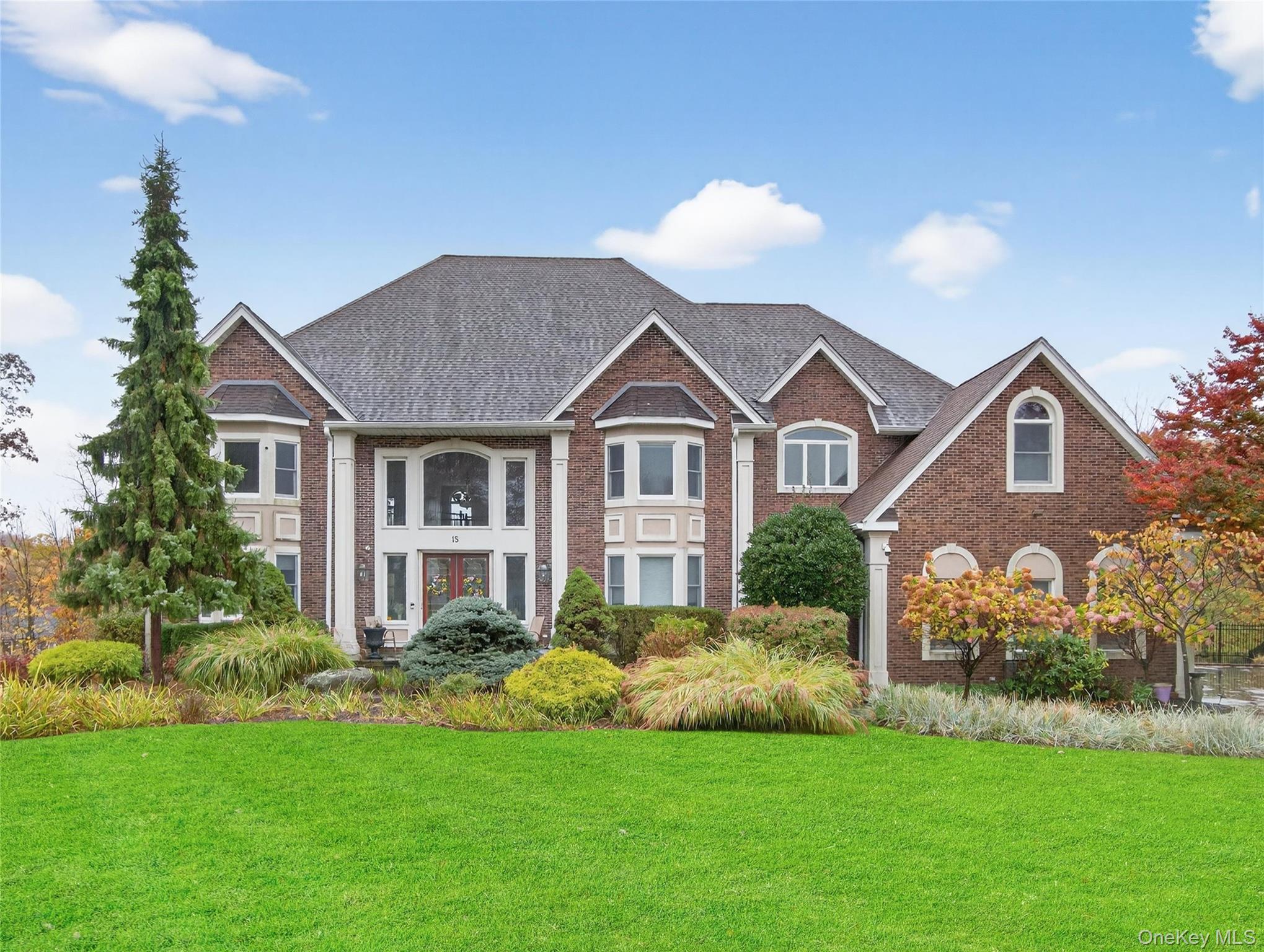 15 Beaver Pond Court, Stony Point, NY 10980