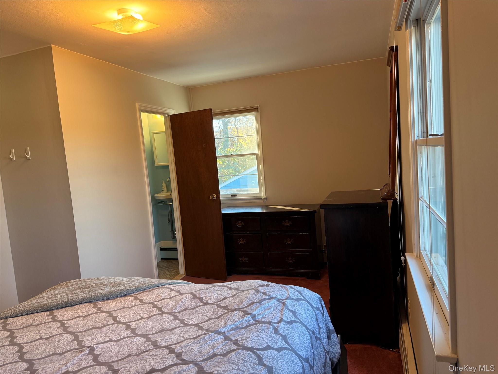 10 Armell Street, Huntington Station, NY 11746