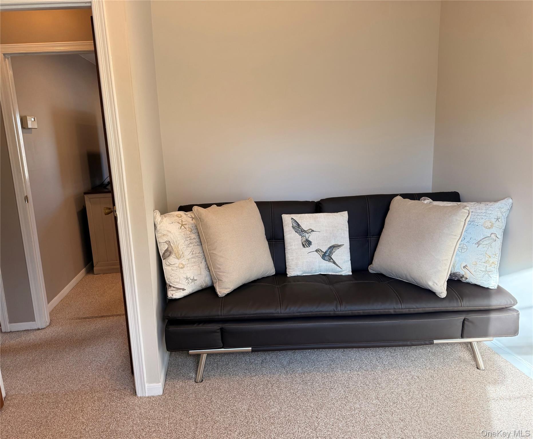 10 Armell Street, Huntington Station, NY 11746