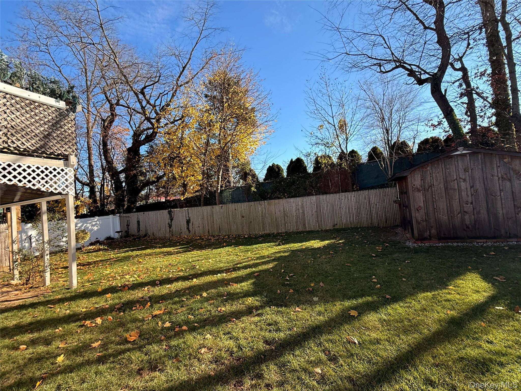 10 Armell Street, Huntington Station, NY 11746