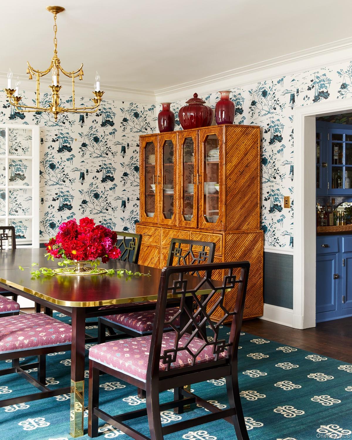 86 Pondfield Road W, Bronxville, NY 10708