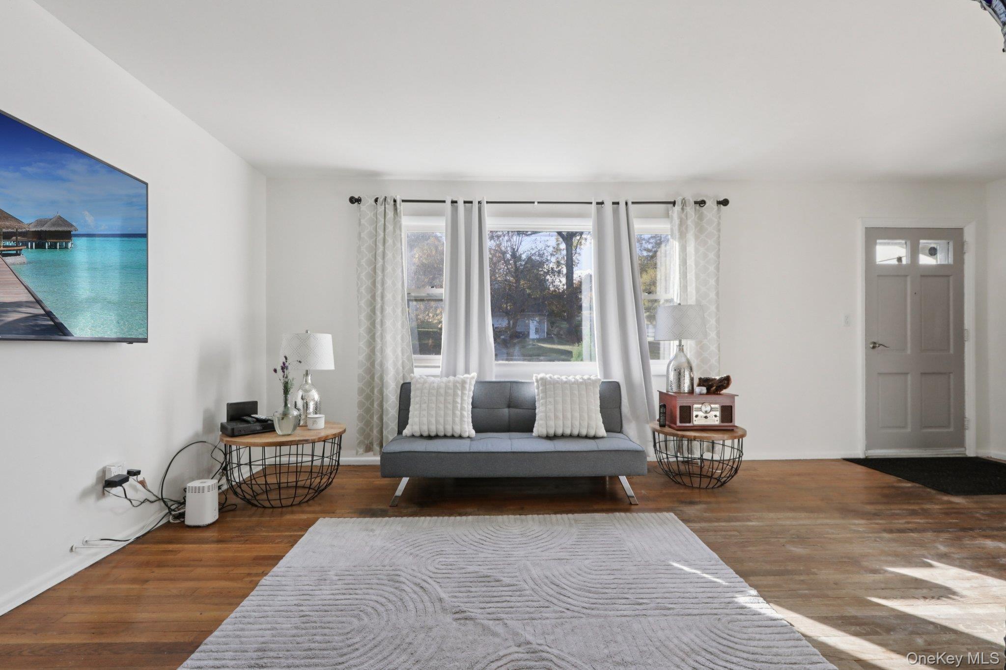 46 Cara Drive, Pearl River, NY 10965