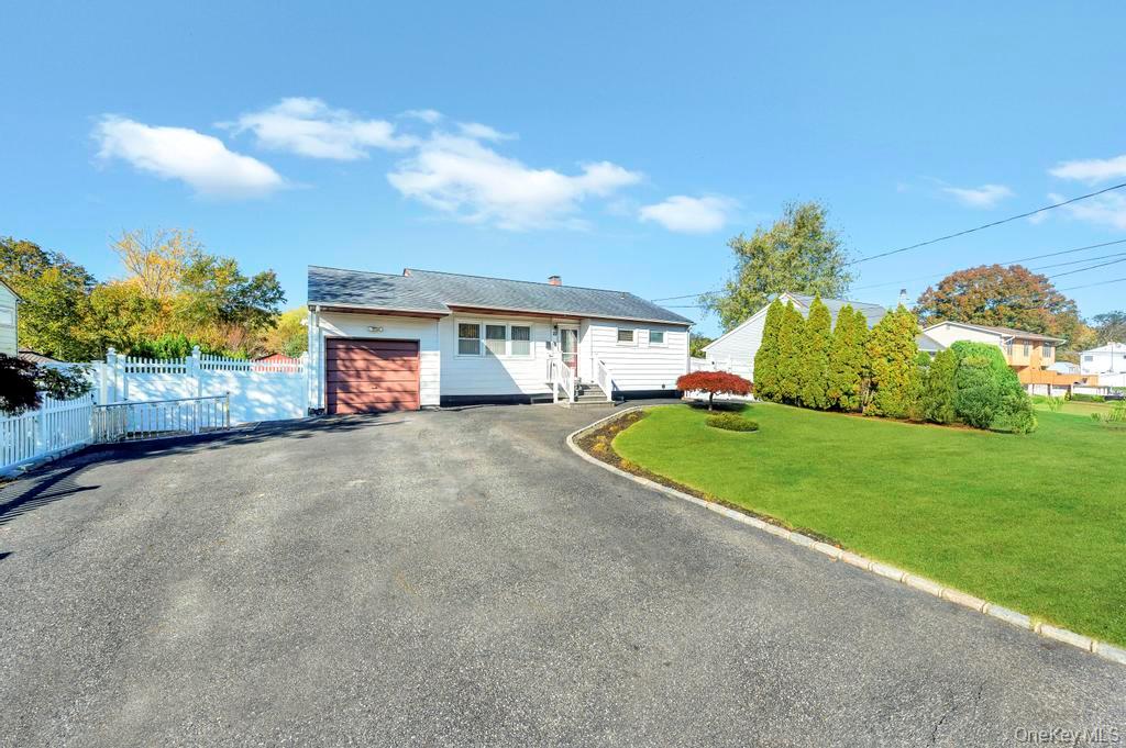 22 Hospital Road, East Patchogue, NY 11772