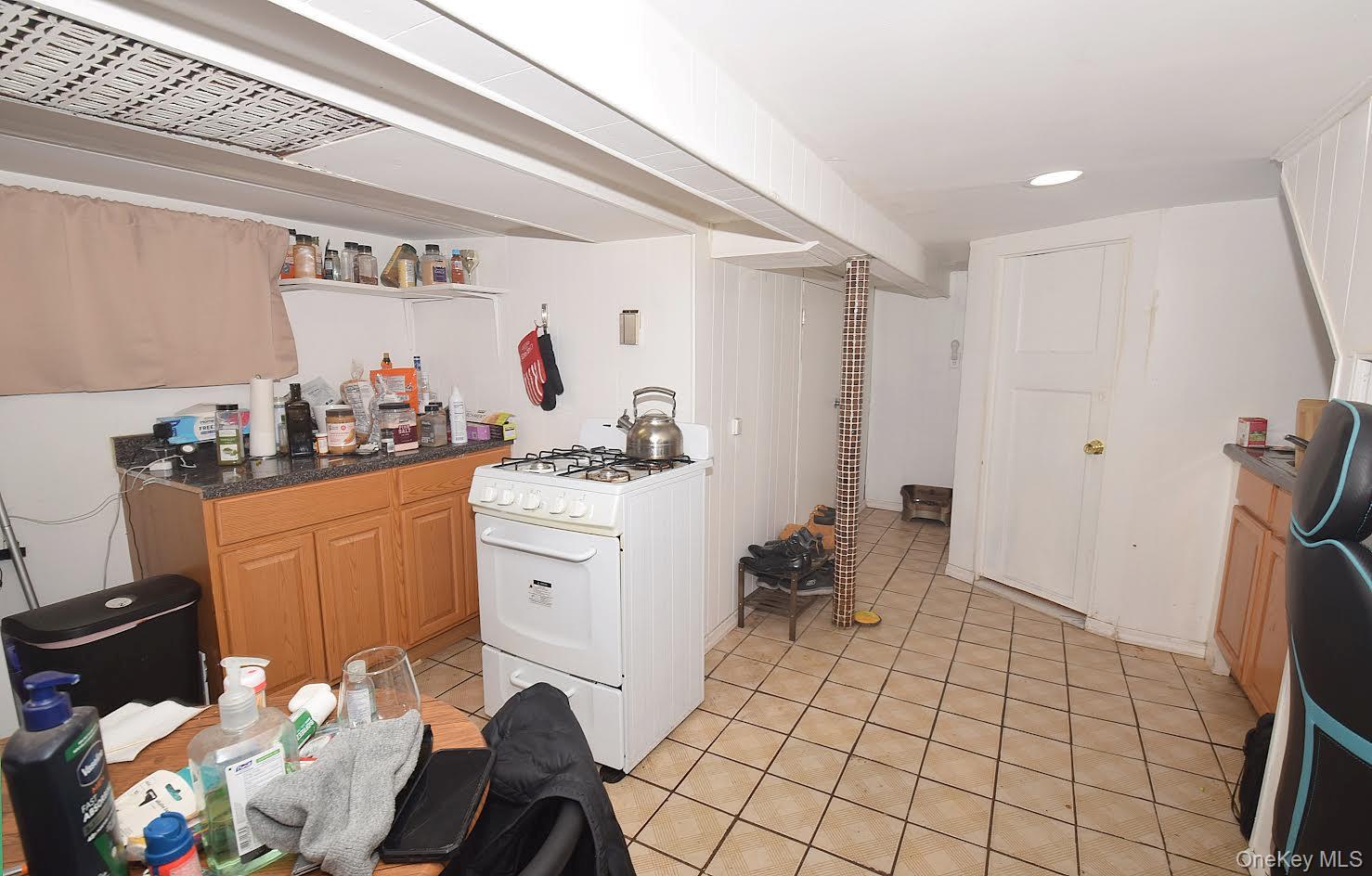 16414 81st Avenue, Jamaica Hills, NY 11432