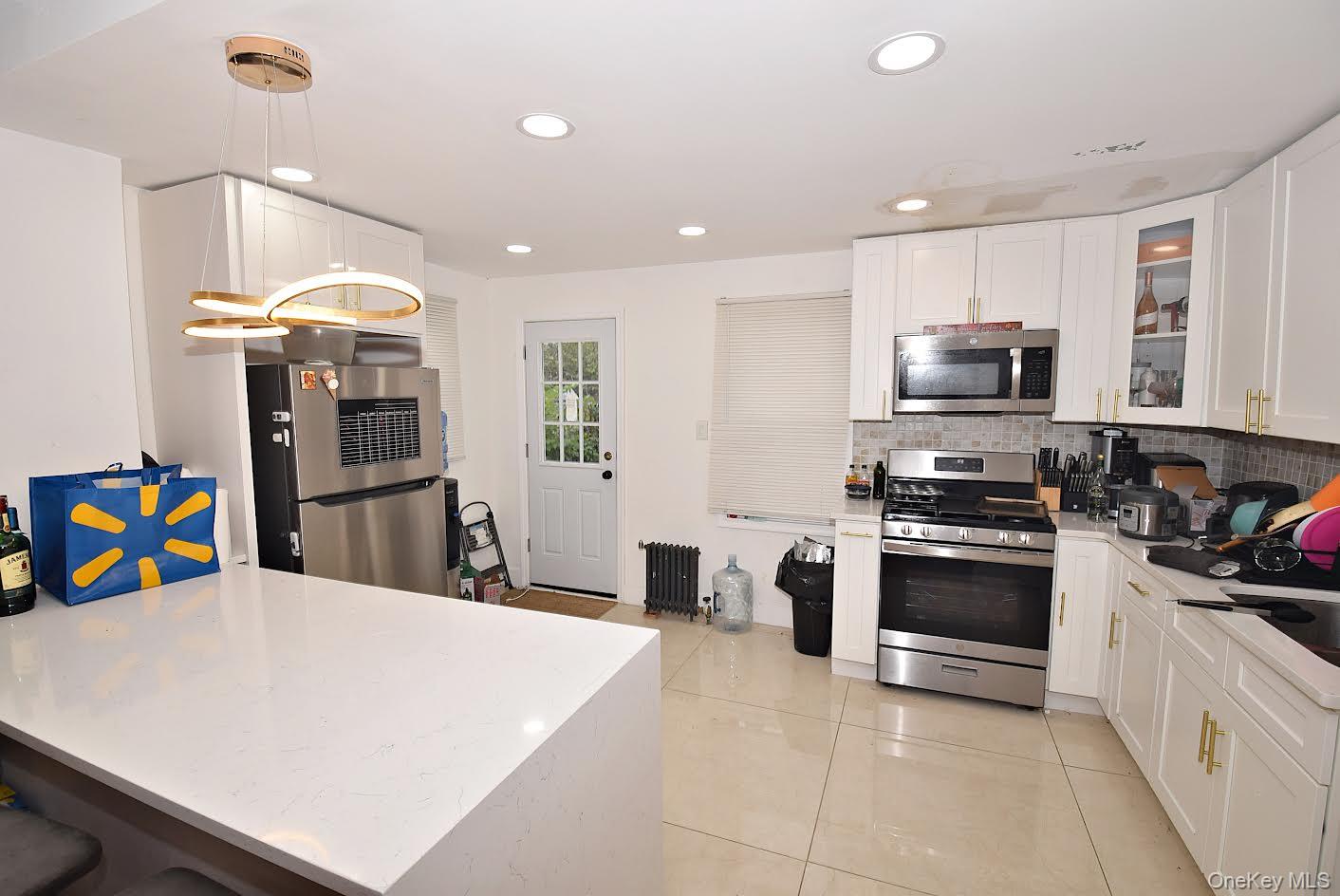 16414 81st Avenue, Jamaica Hills, NY 11432