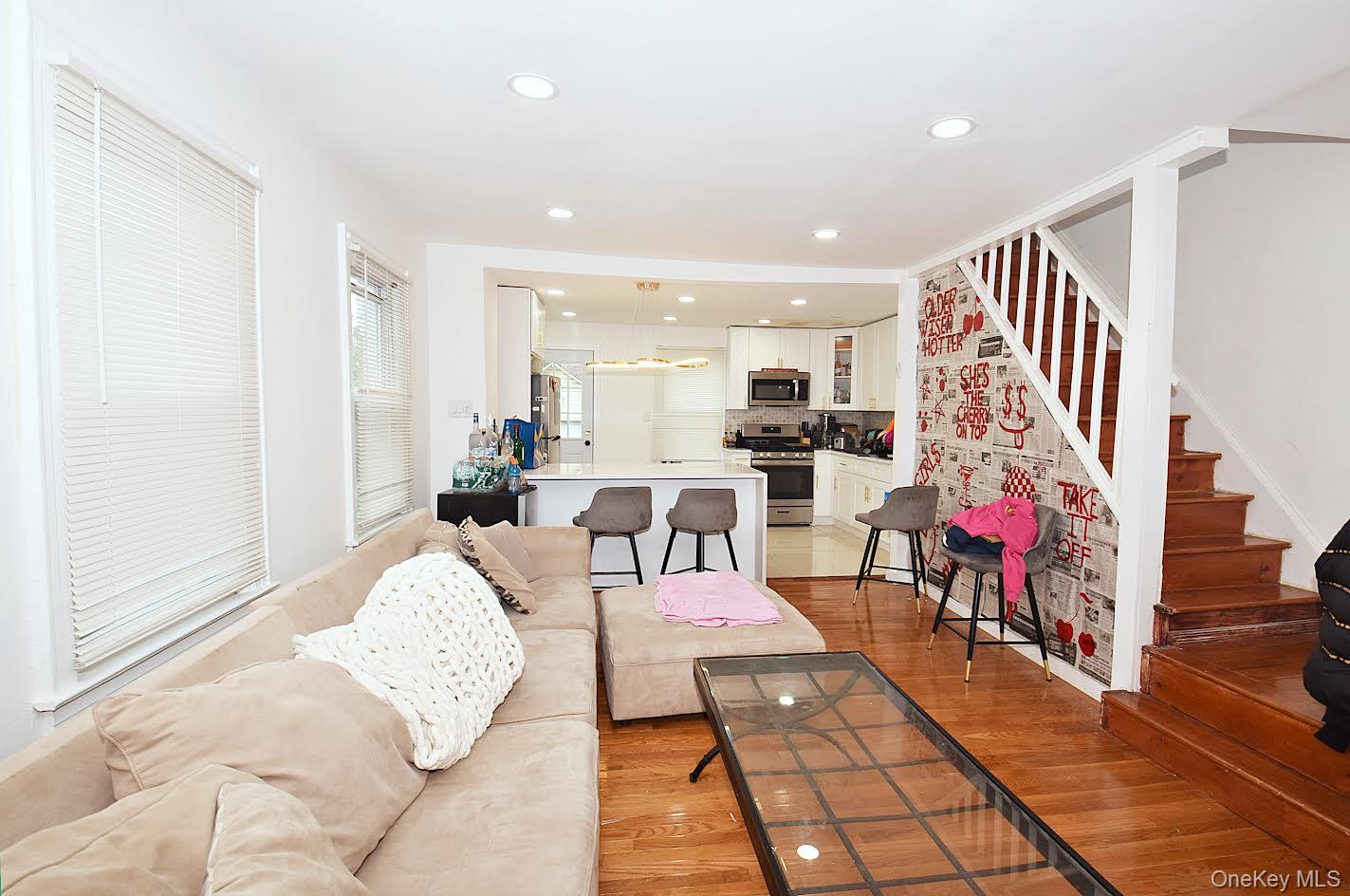 16414 81st Avenue, Jamaica Hills, NY 11432