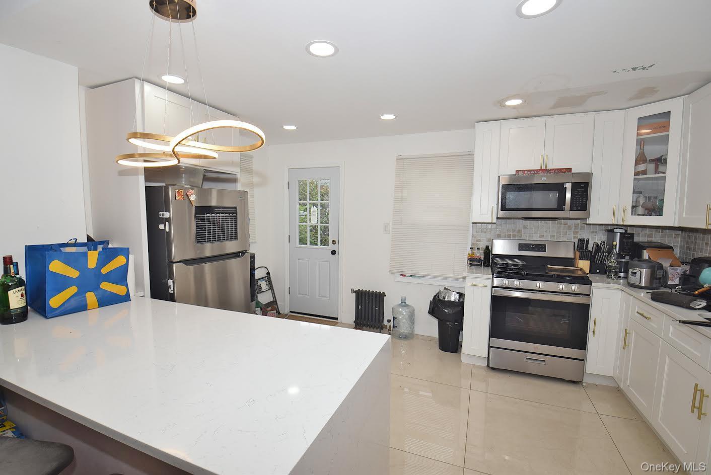 16414 81st Avenue, Jamaica Hills, NY 11432