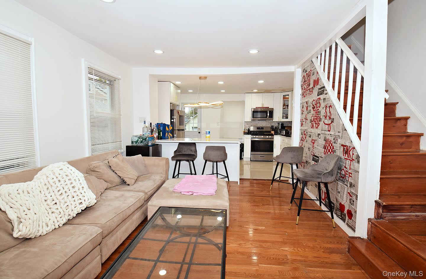 16414 81st Avenue, Jamaica Hills, NY 11432