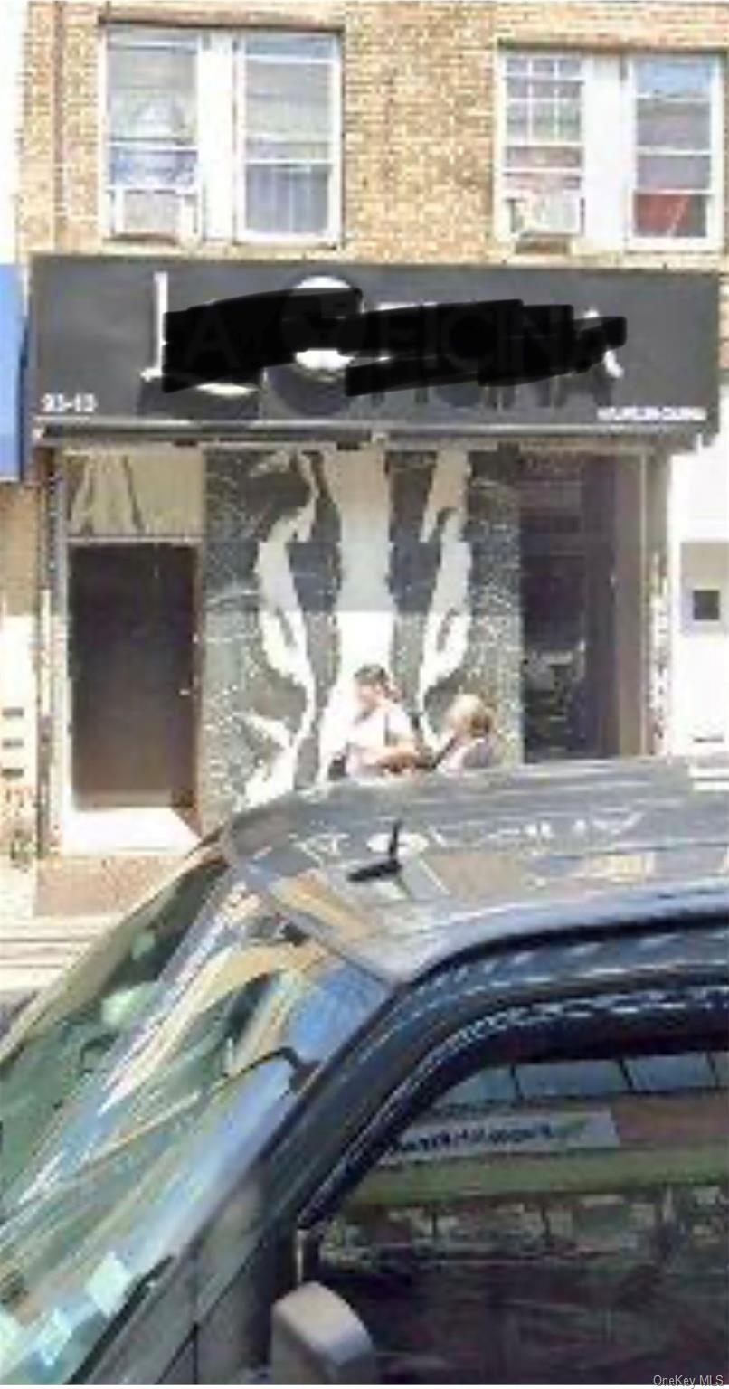 9313 Roosevelt Avenue, Jackson Heights, NY 11372