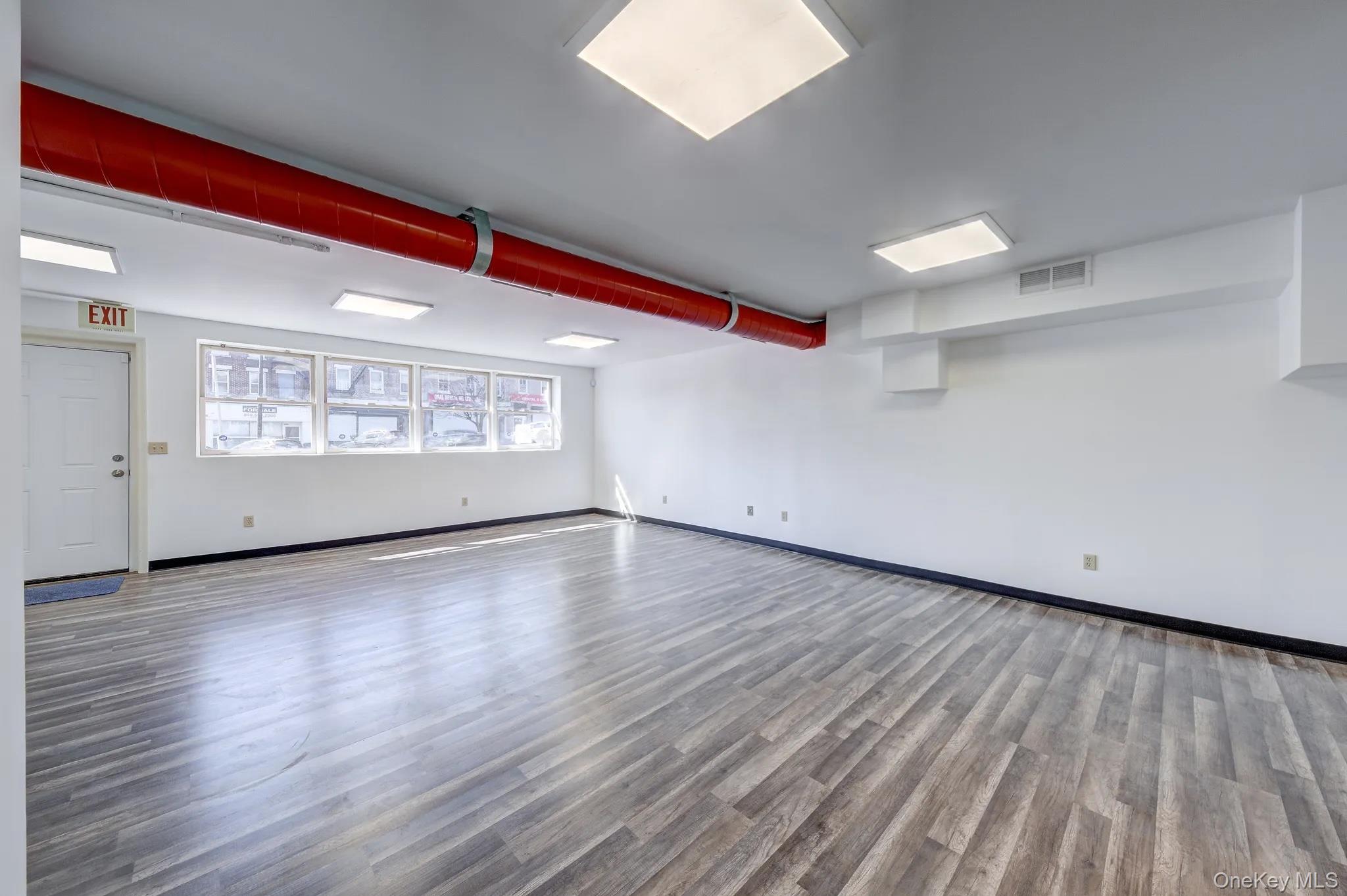 184 Broadway, Newburgh, NY 12550