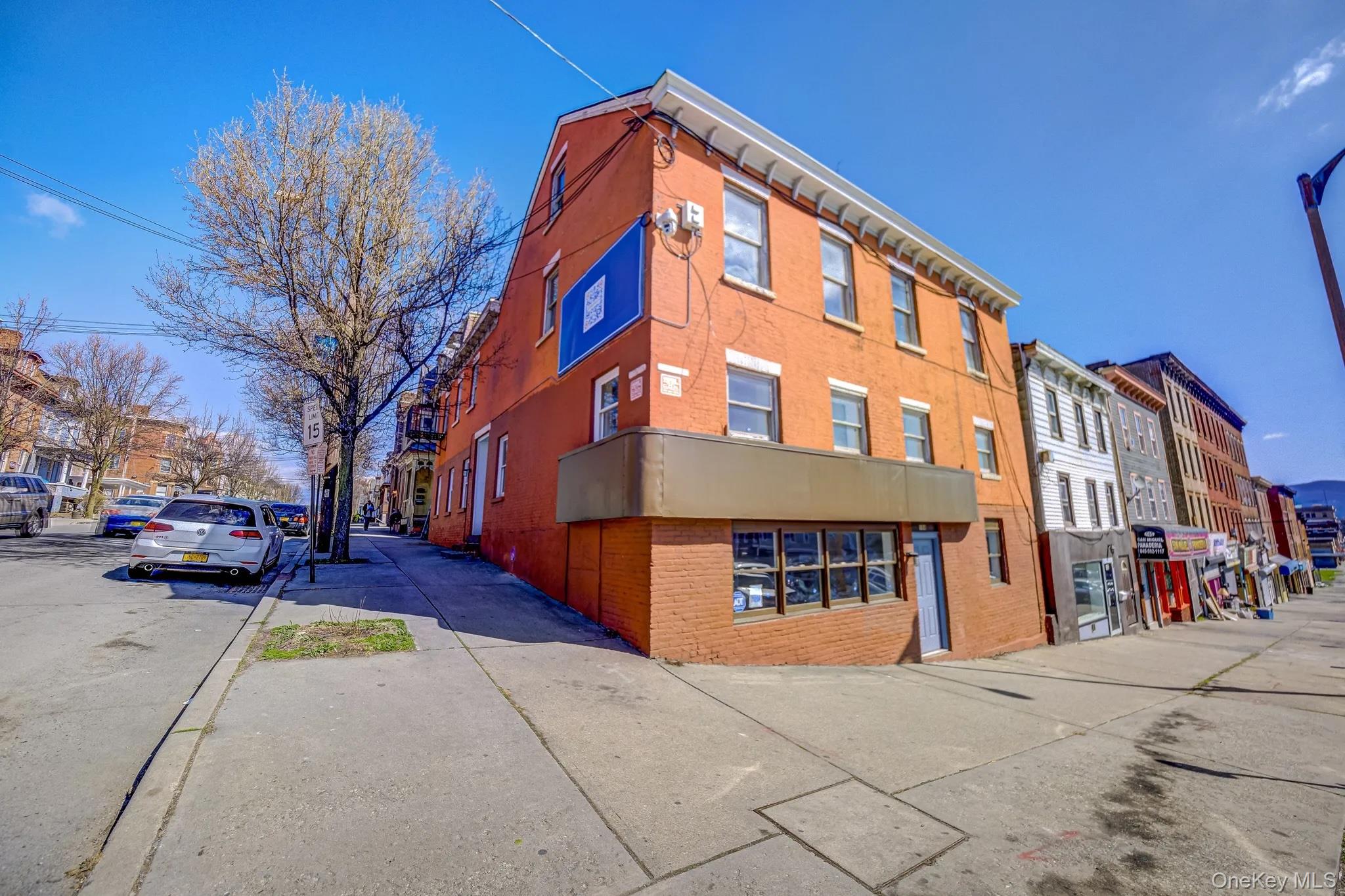 184 Broadway, Newburgh, NY 12550