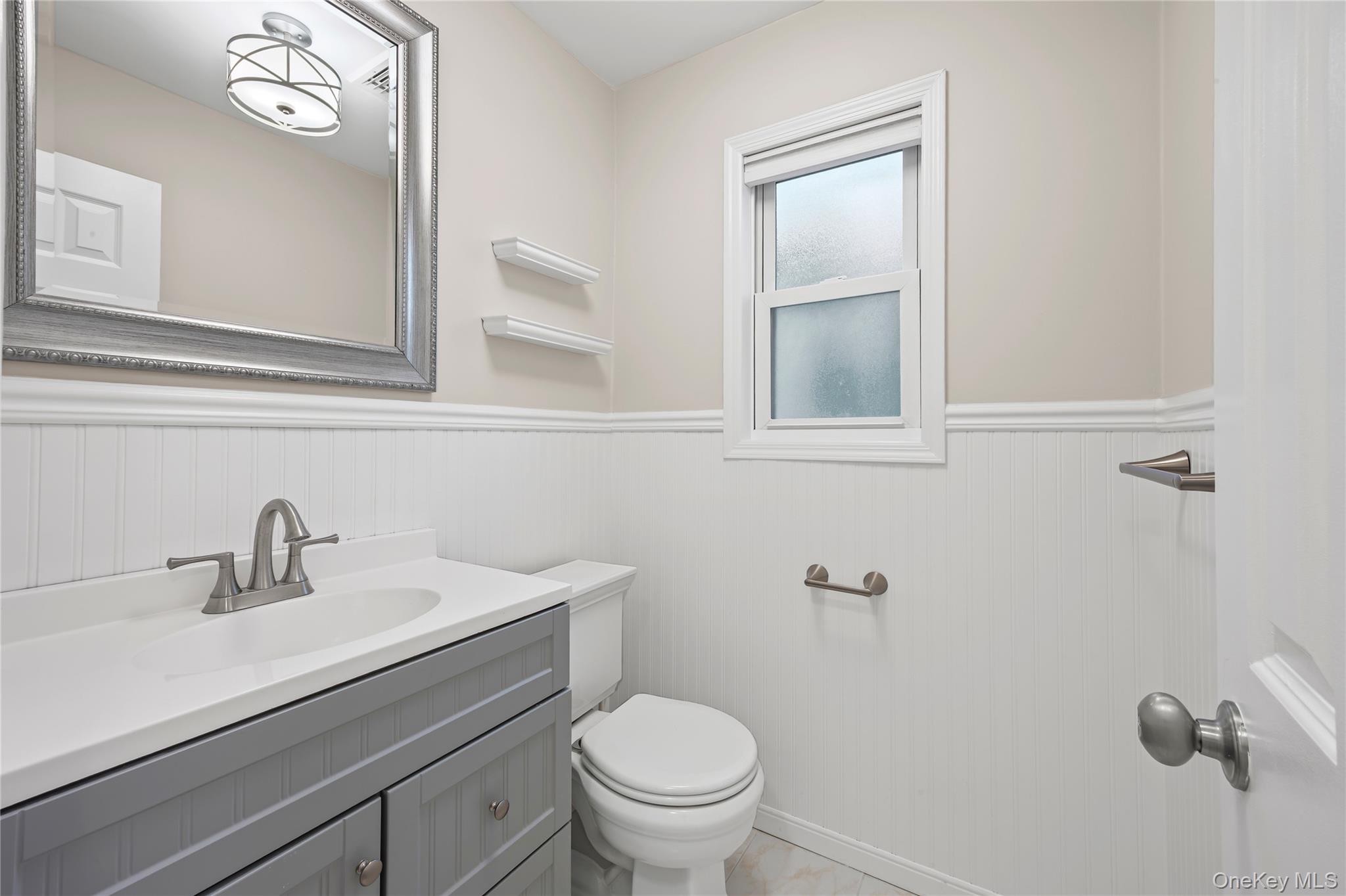 647 Lincoln Street, Baldwin Harbor, NY 11510