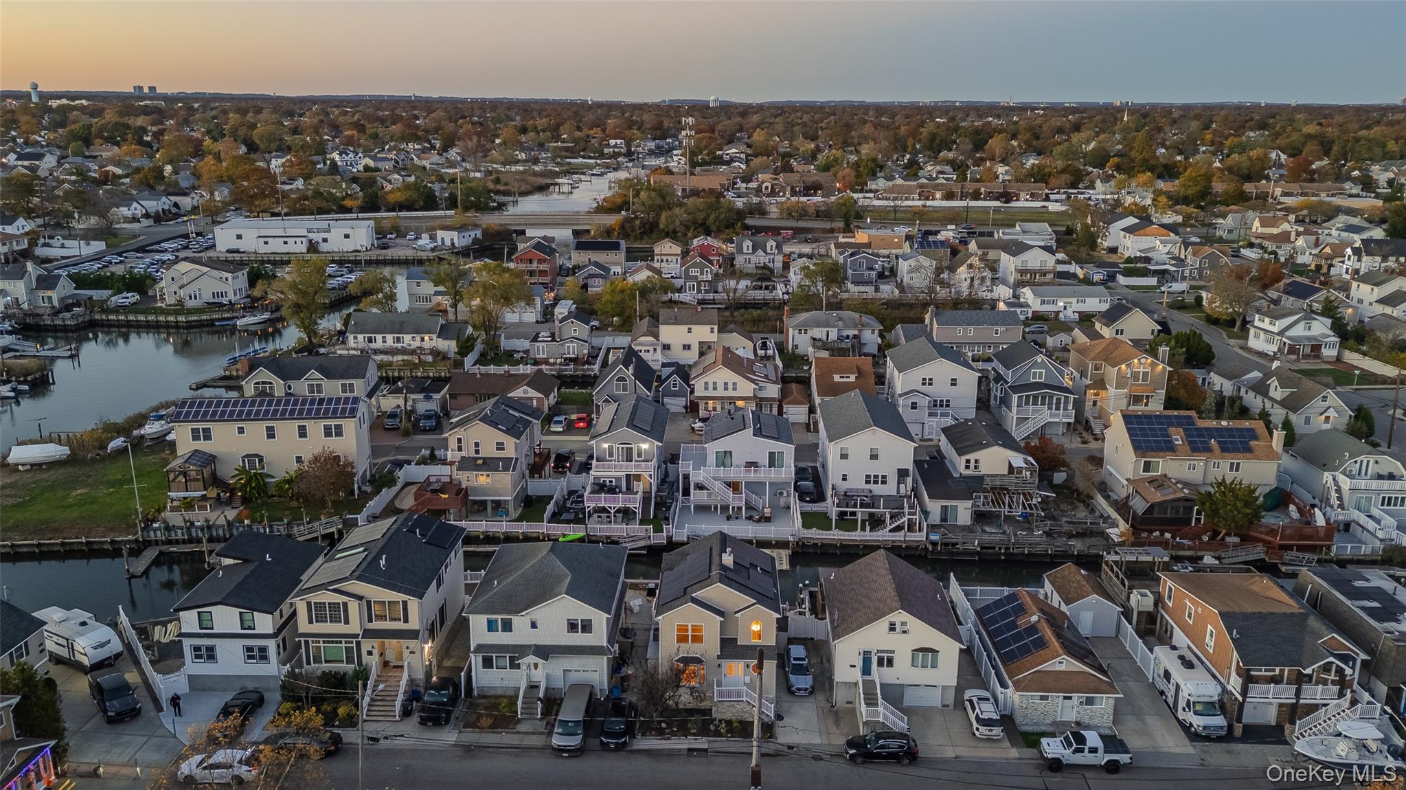 647 Lincoln Street, Baldwin Harbor, NY 11510