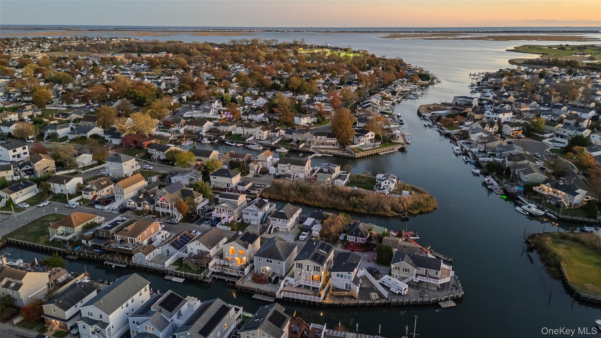 647 Lincoln Street, Baldwin Harbor, NY 11510