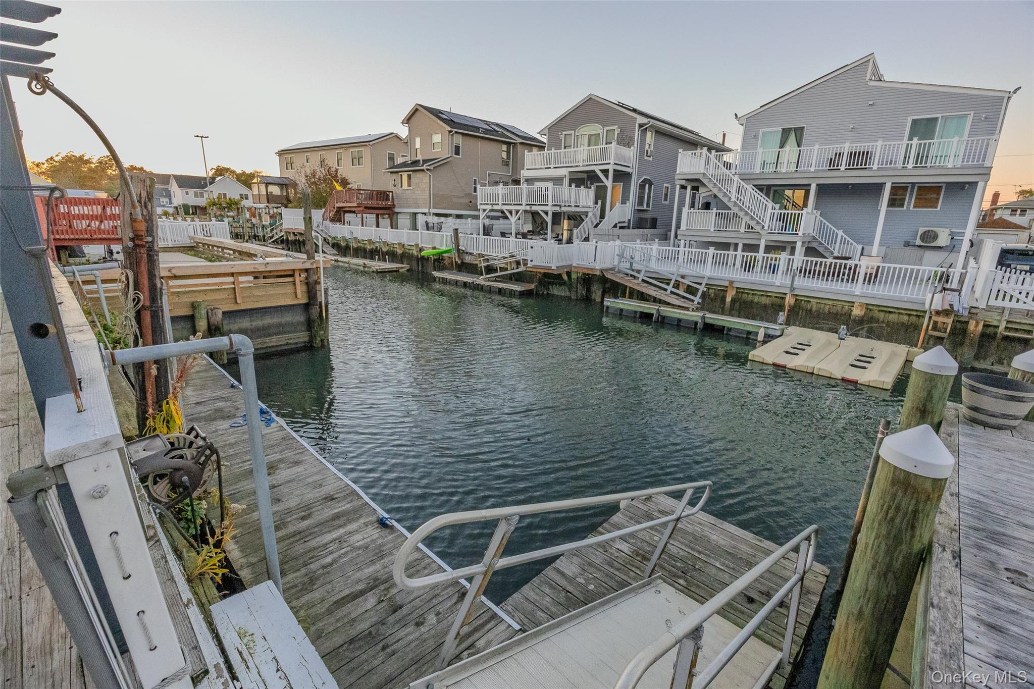 647 Lincoln Street, Baldwin Harbor, NY 11510