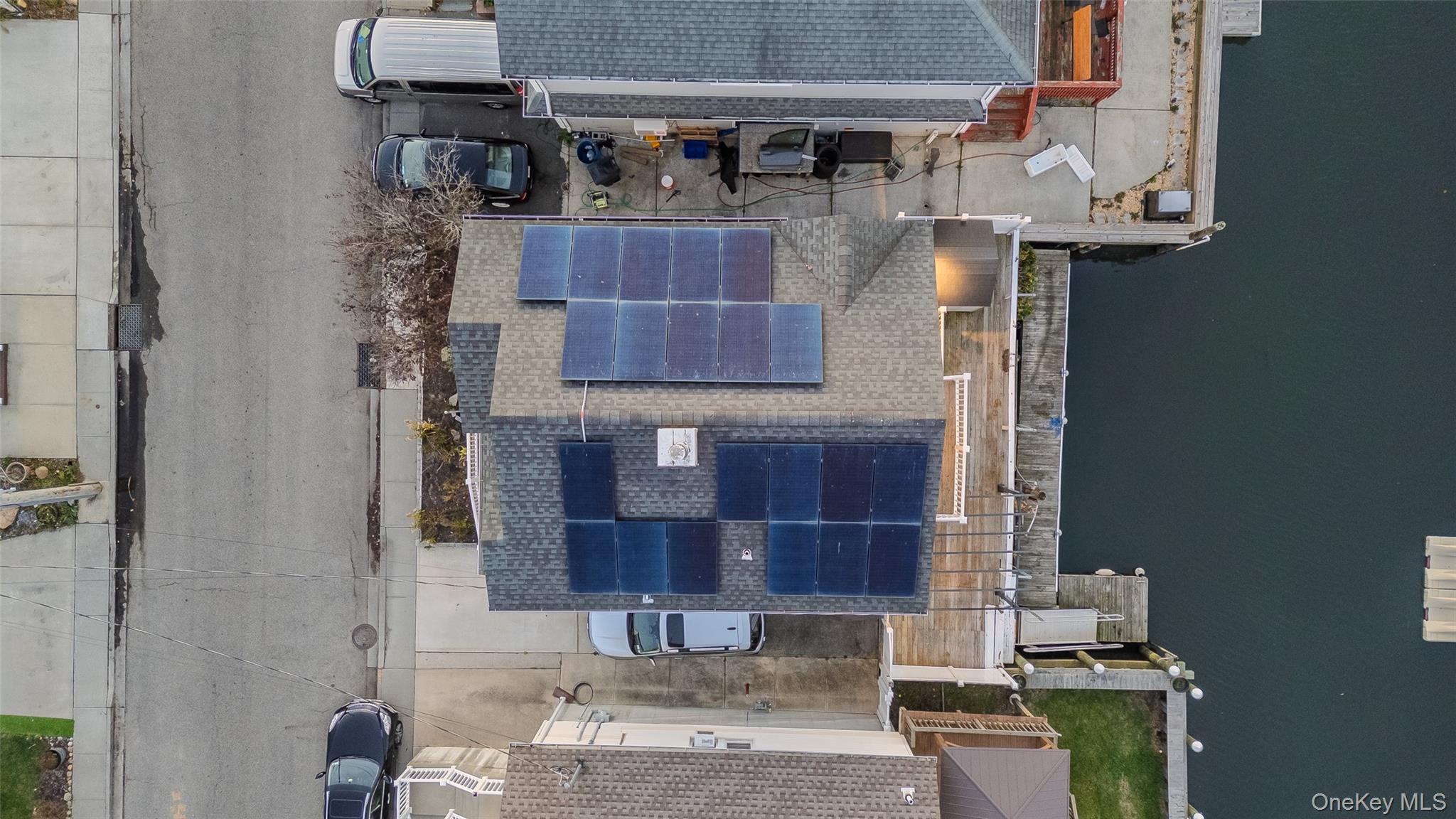 647 Lincoln Street, Baldwin Harbor, NY 11510